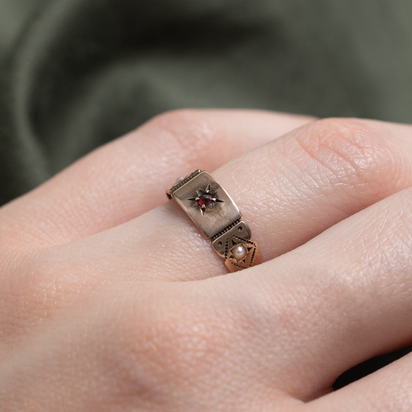Antique Canadian Star Set Garnet & Seed Pearl Ring | 0.01 ct | SZ 6.25