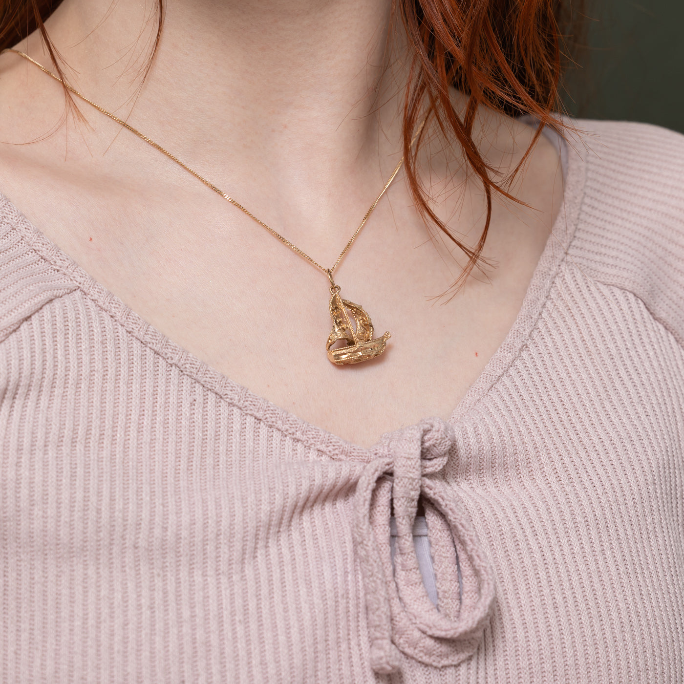 10k Textured Sailboat Pendant