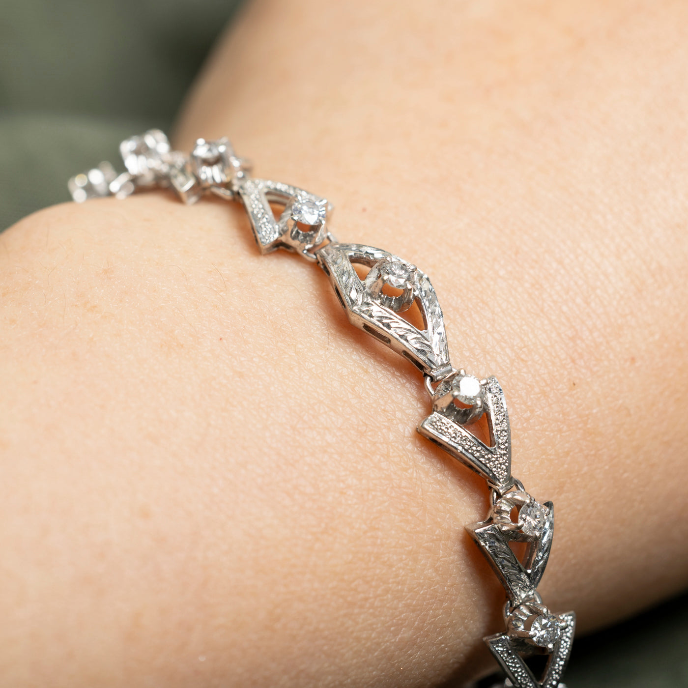 10k White Gold Diamond Geometric Bracelet | 0.88ctw