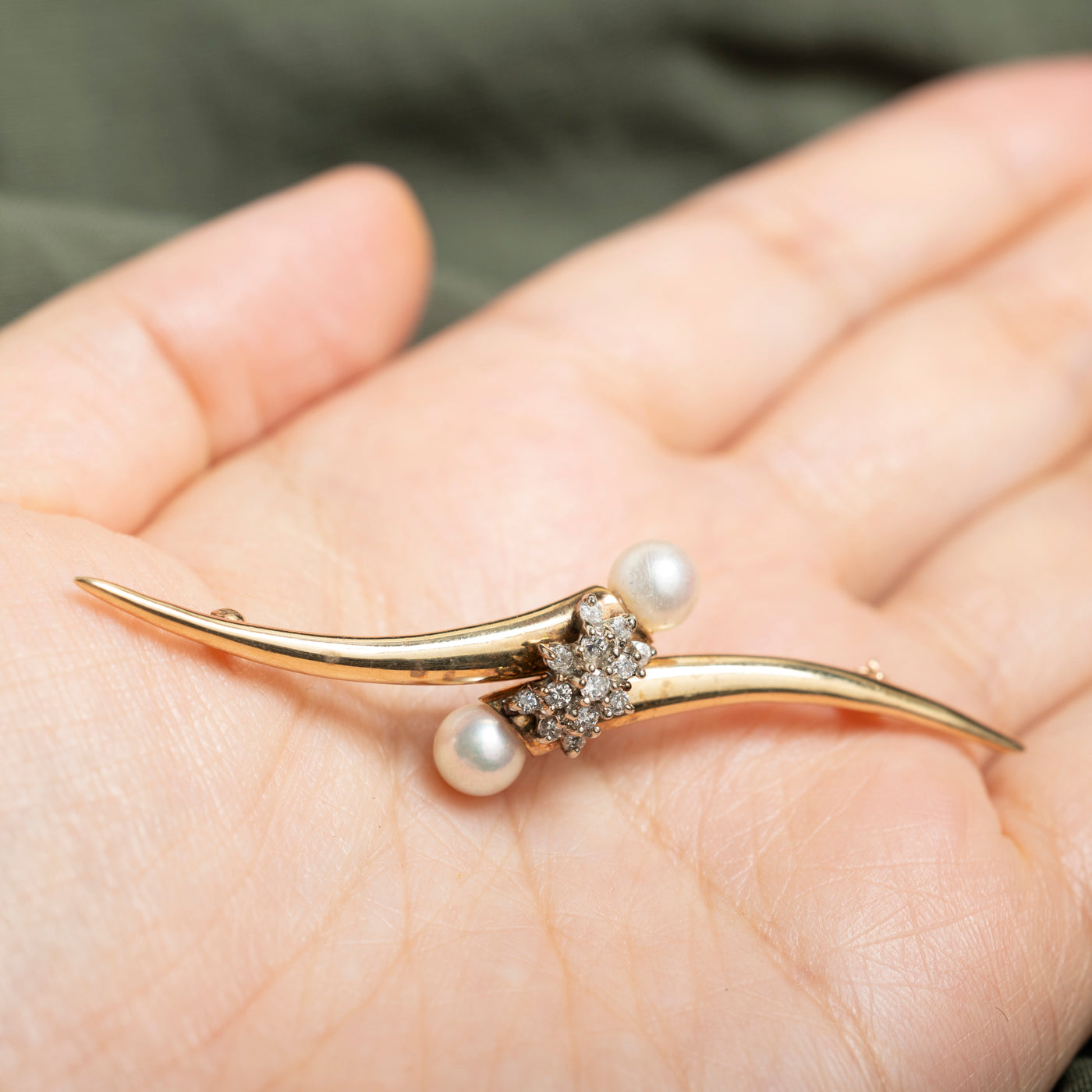 14k Pearl & Diamond Floral Cluster Bypass Brooch | 0.39ctw