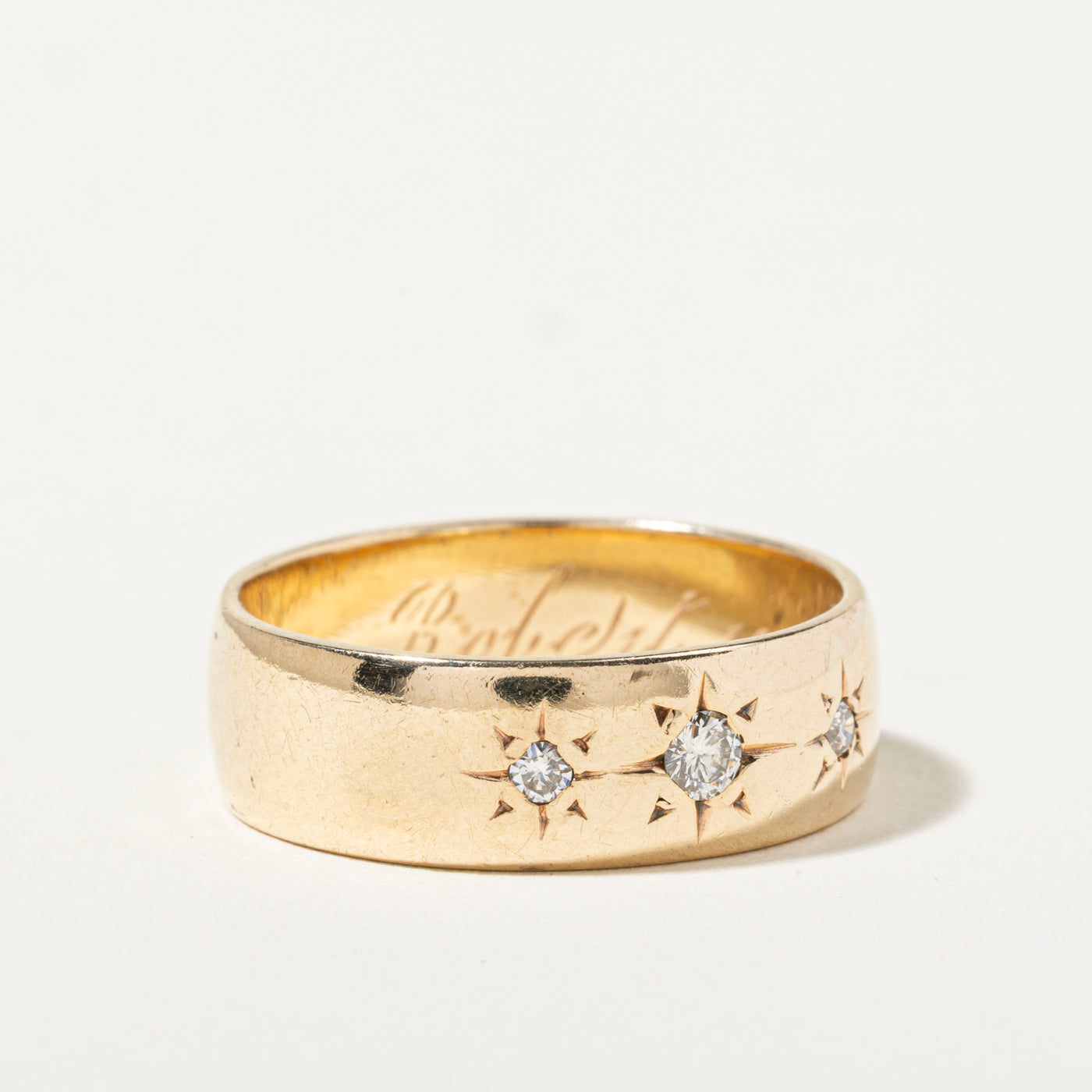 10k Star Set Three Stone Diamond Band | 0.19ctw | 7mm | SZ 12
