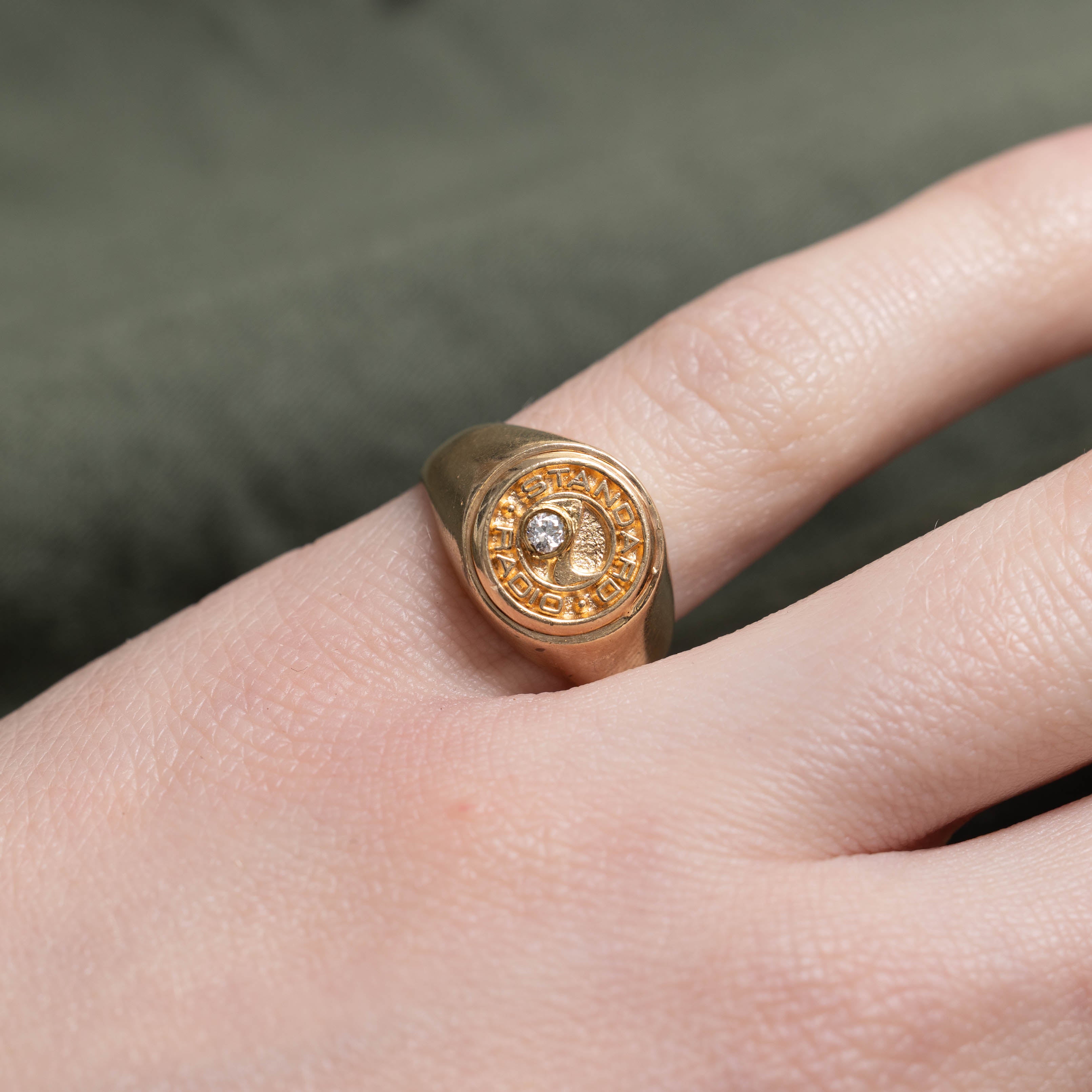 10k Diamond "Standard Radio" Signet Ring | SZ 4