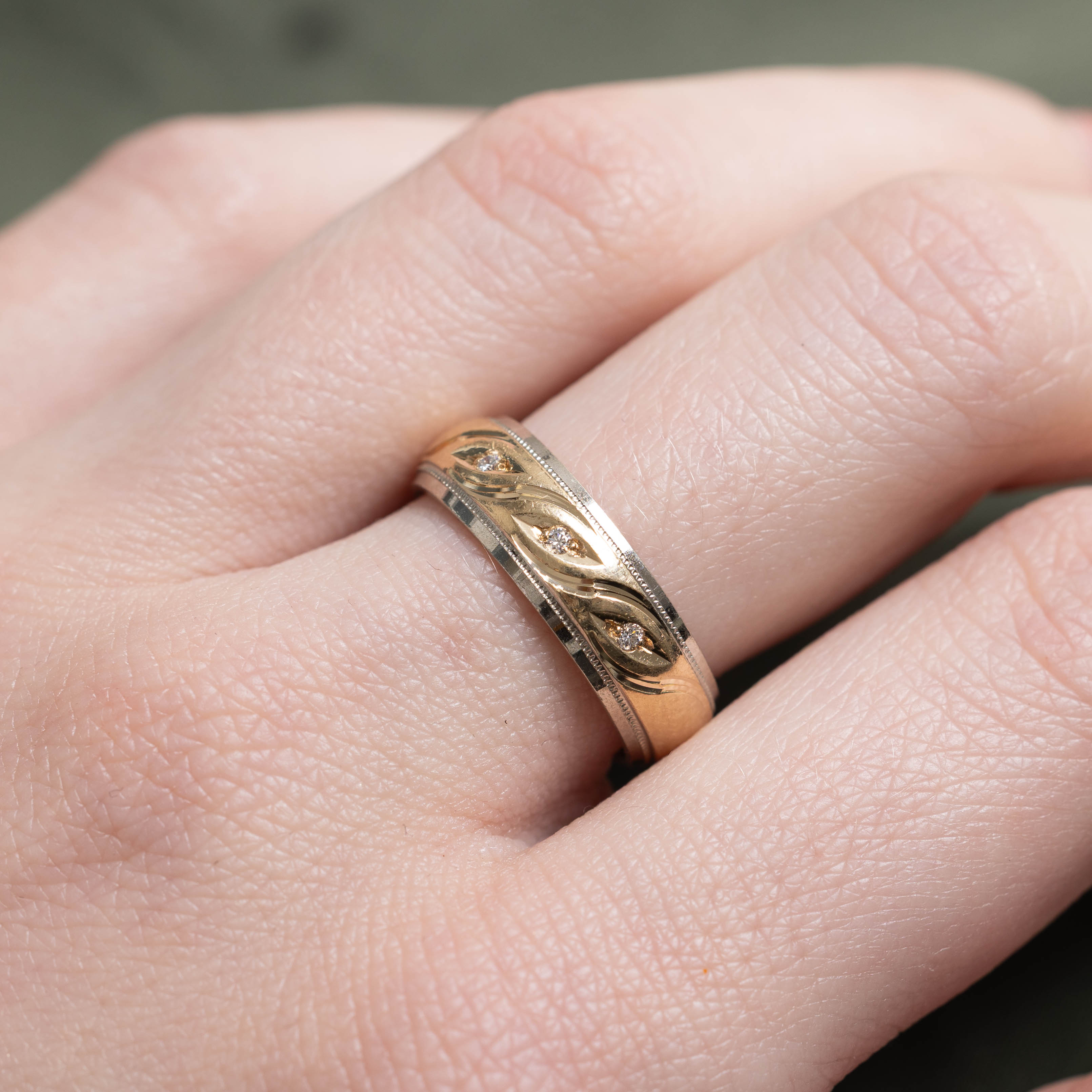 10k Diamond Accent Engraved Band | 5.85mm | SZ 6