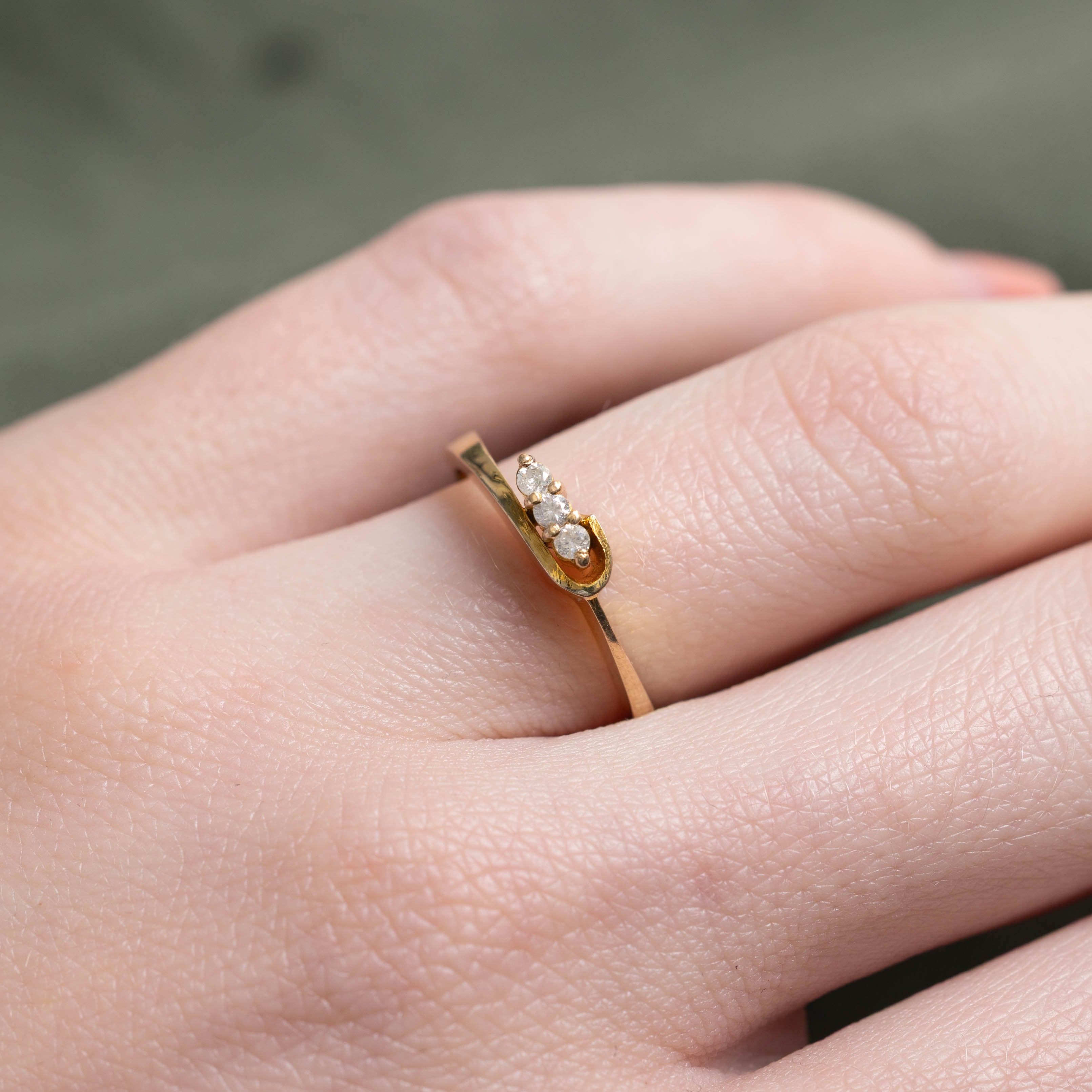 14k Three Stone Diamond Petite Ring | SZ 5