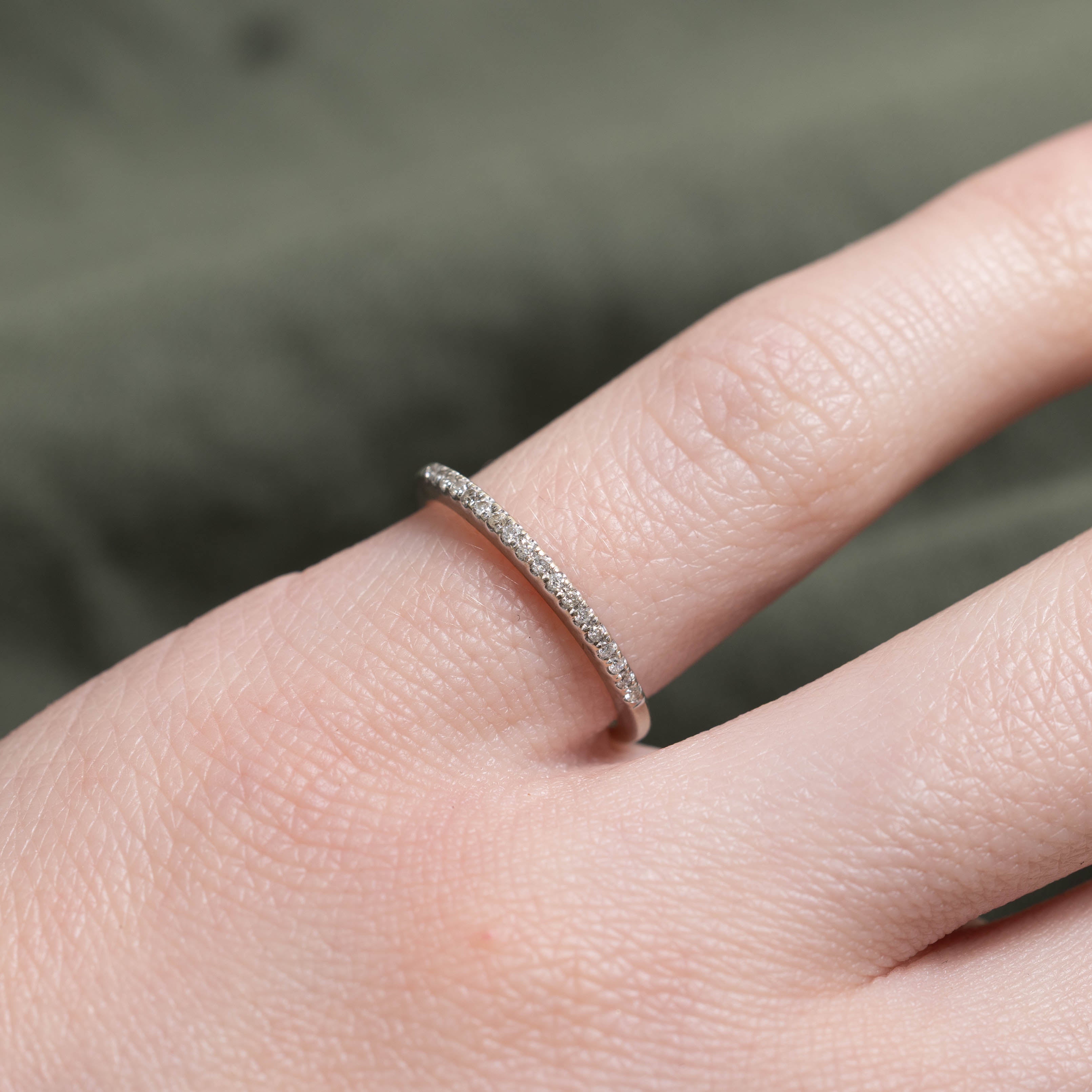 10k Semi Eternity Diamond Thin Band | SZ 4.25