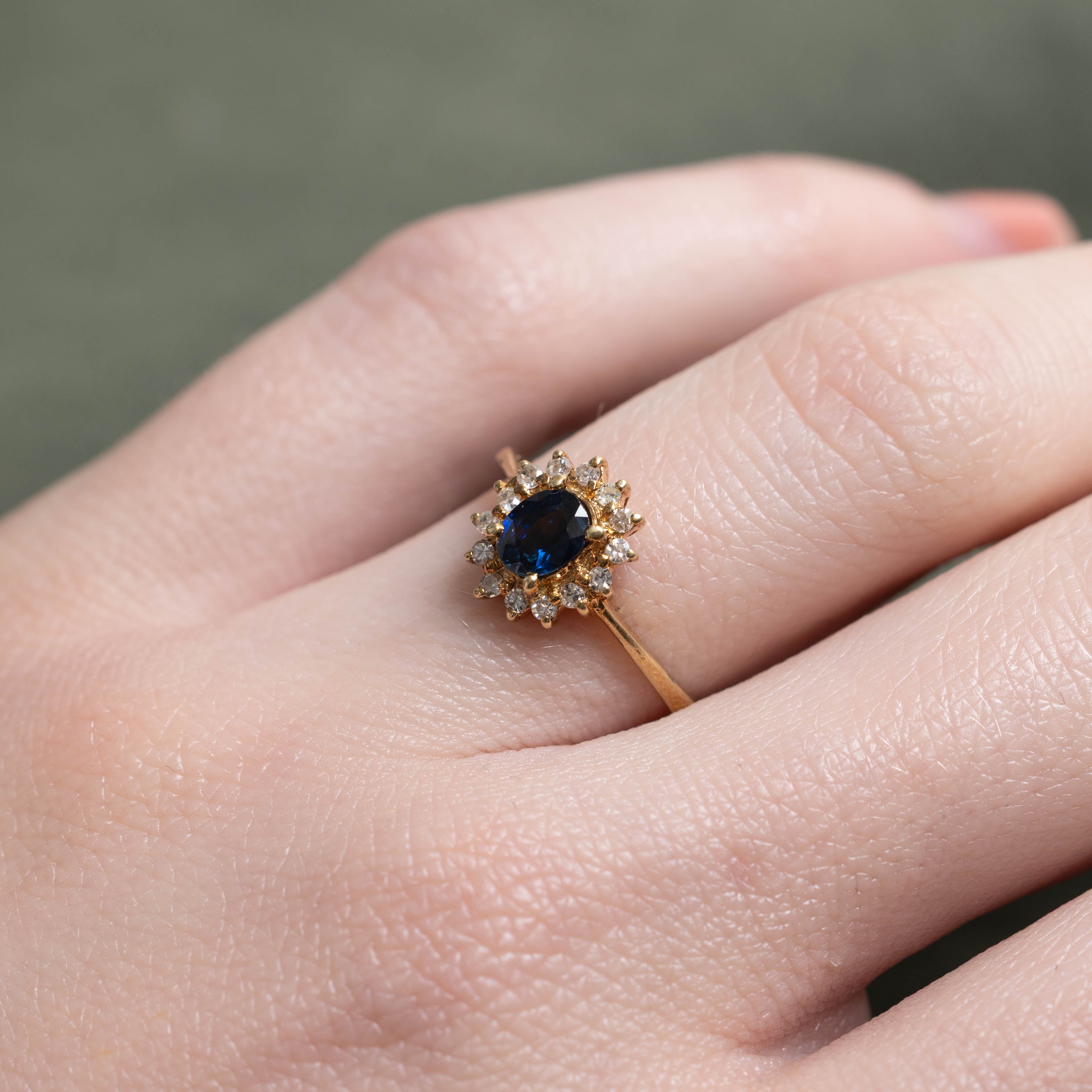 14k Sapphire & Diamond Petal Halo Ring | SZ 5.25