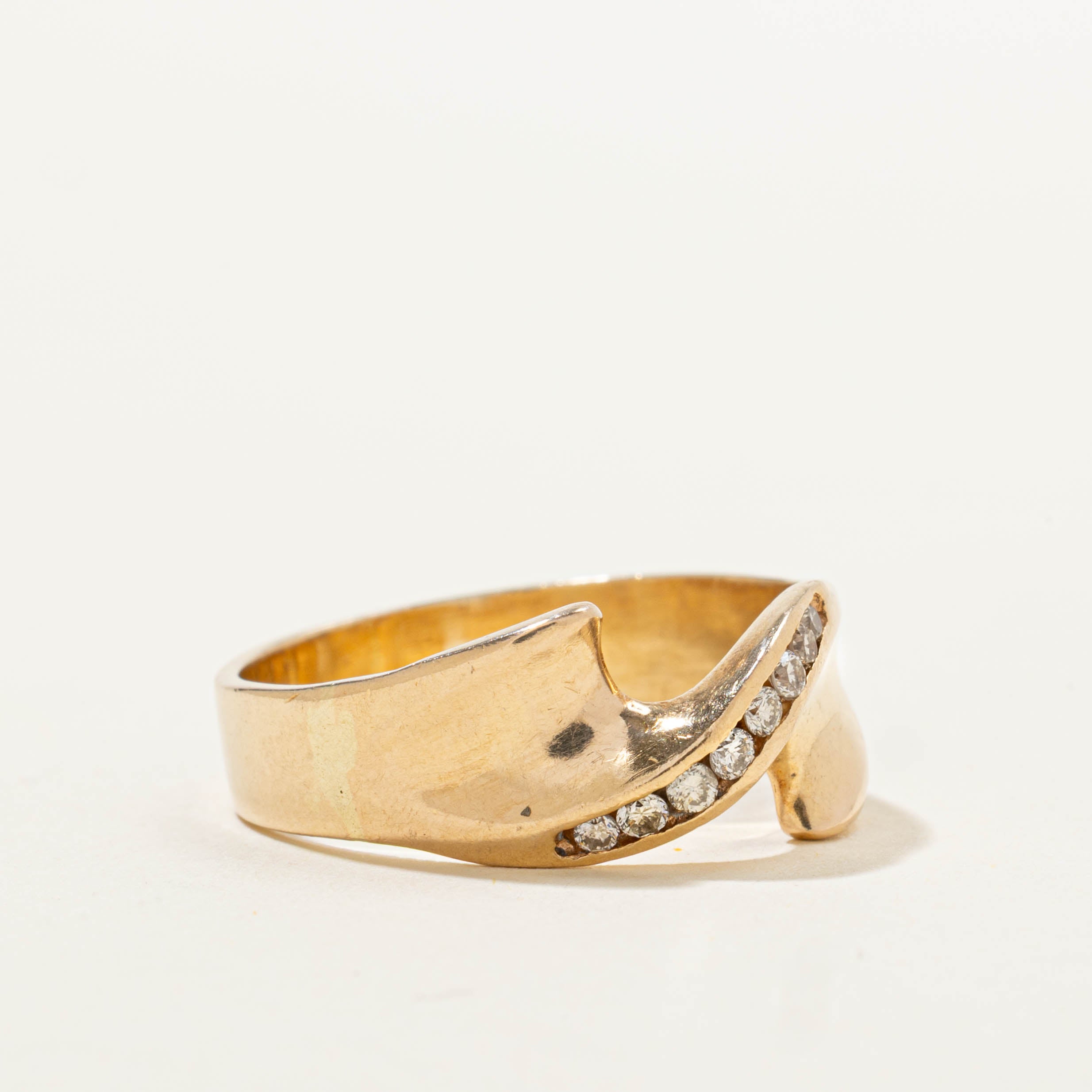 10k Channel Set Diamond Wave Design Ring | SZ 9
