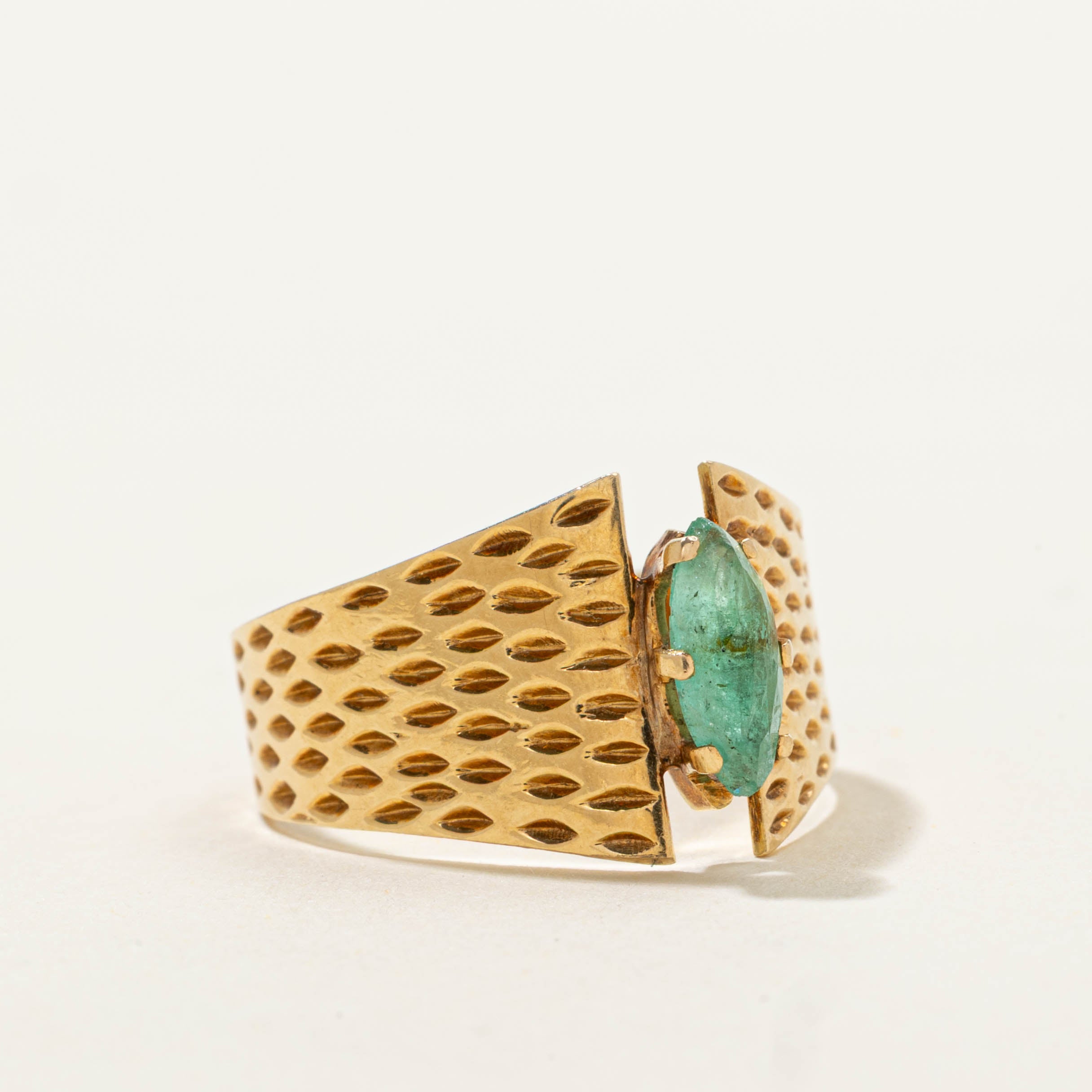 Marquise Cut Emerald Textured Ring | SZ 6.5