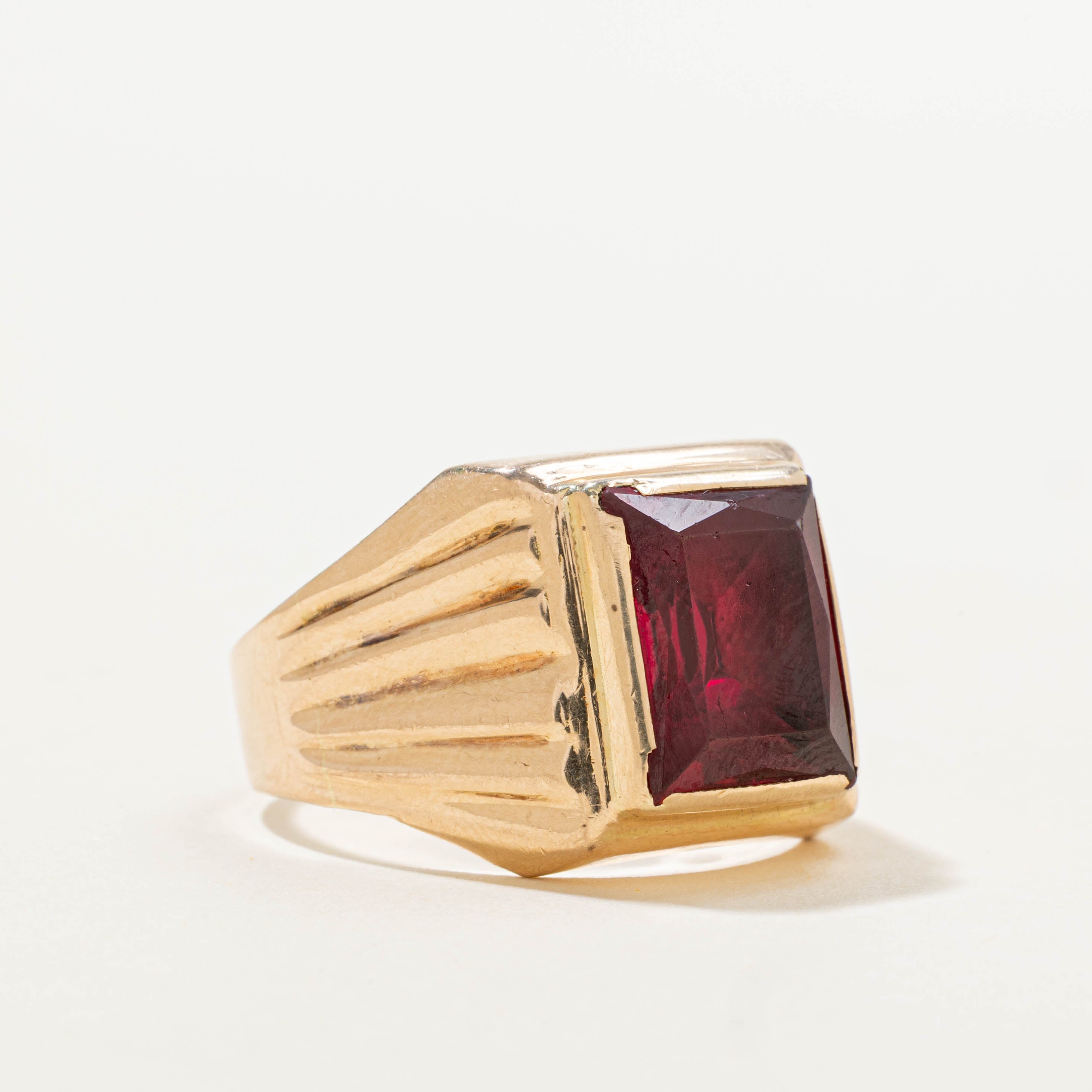 Vintage Lebanese 14k Synthetic Ruby Grooved Signet Ring | SZ 10