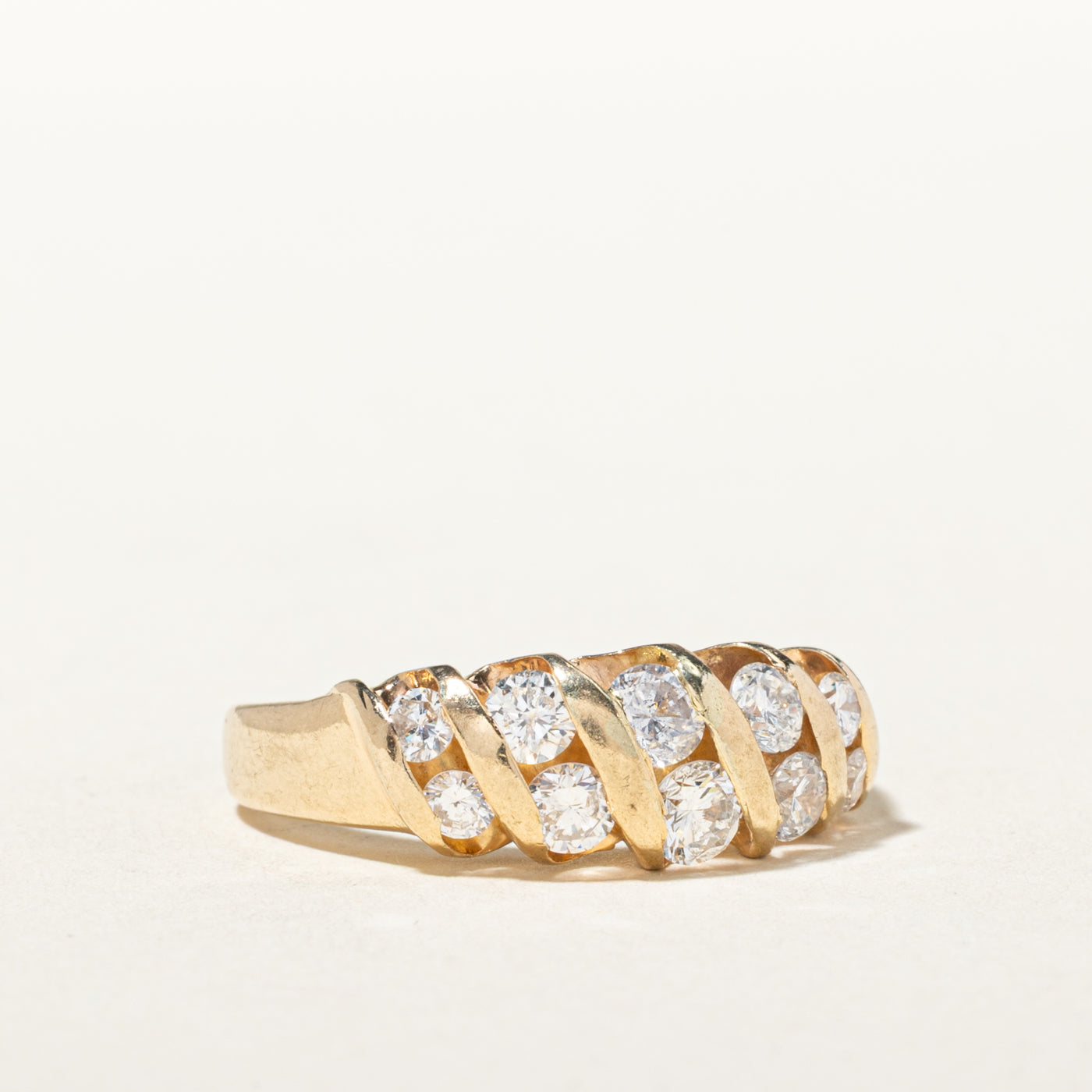14k Multi Row Diagonal Diamond Grooved Ring | 0.95ctw | SZ 3.5