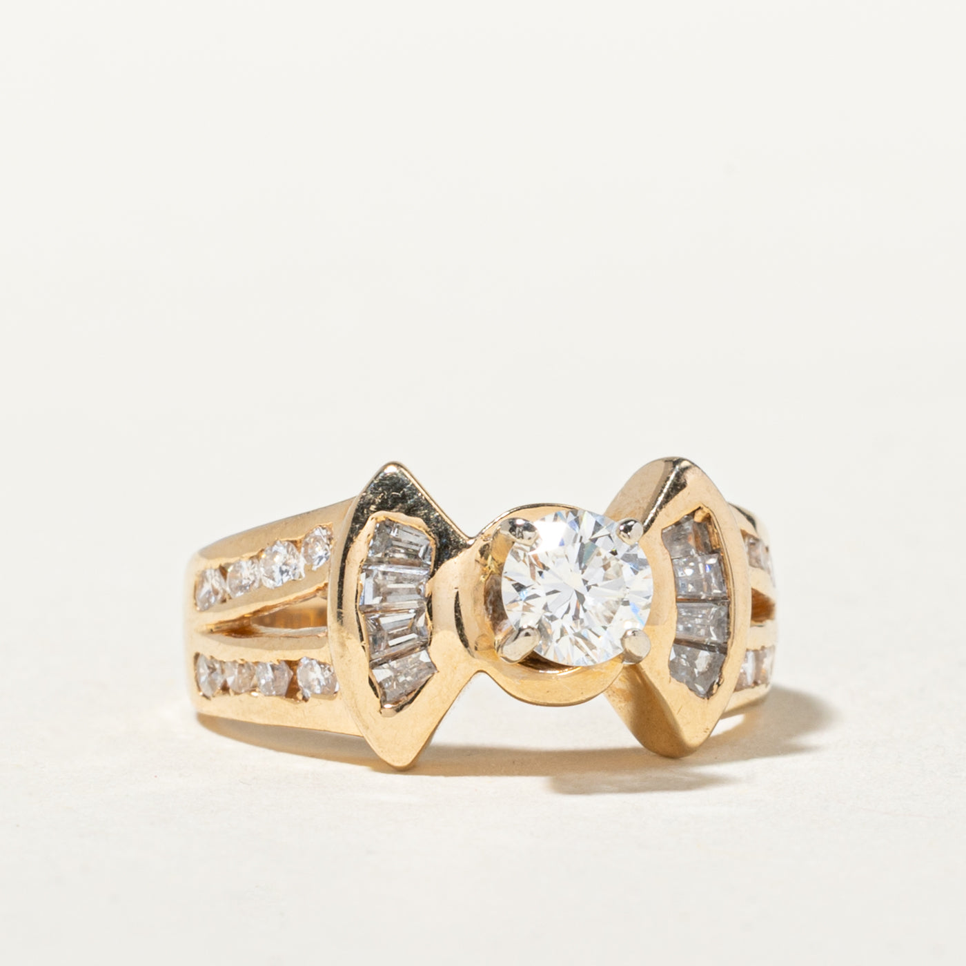 14k Diamond Channel Set Accented Bow Ring | 0.35 VS2 H/I, 0.47ctw | SZ 4