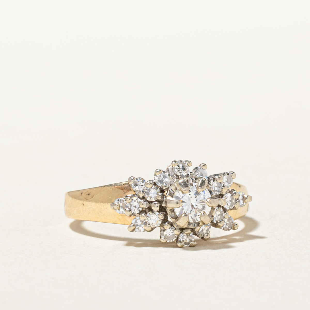 14k Illusion Set Diamond Cluster Ring | 0.67ctw | SZ 7.75