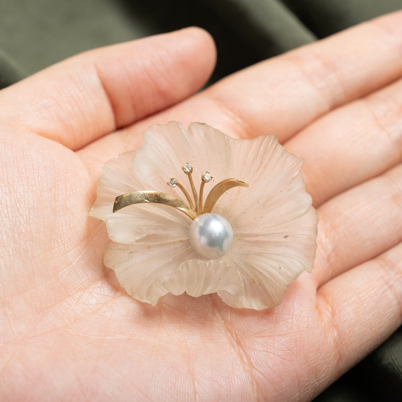 14k Diamond & Pearl Accented Quartz Flower Brooch | 90.00ct, 0.06ctw