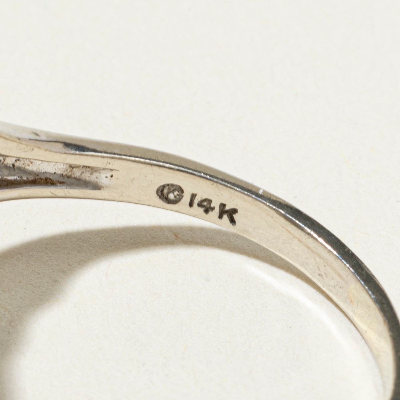 14k Diamond Accented Milgrain Ring | 0.30ct VVS2 I/J, 0.11ctw | SZ 8.75