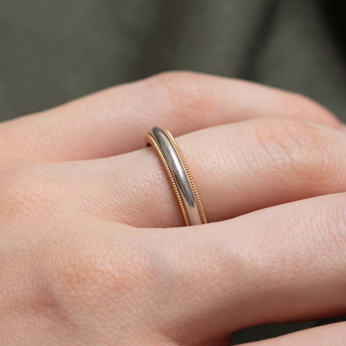 'Tiffany & Co.' Tiffany Together Milgrain Band Ring in 18k and Platinum | 3.5mm | SZ 6.5