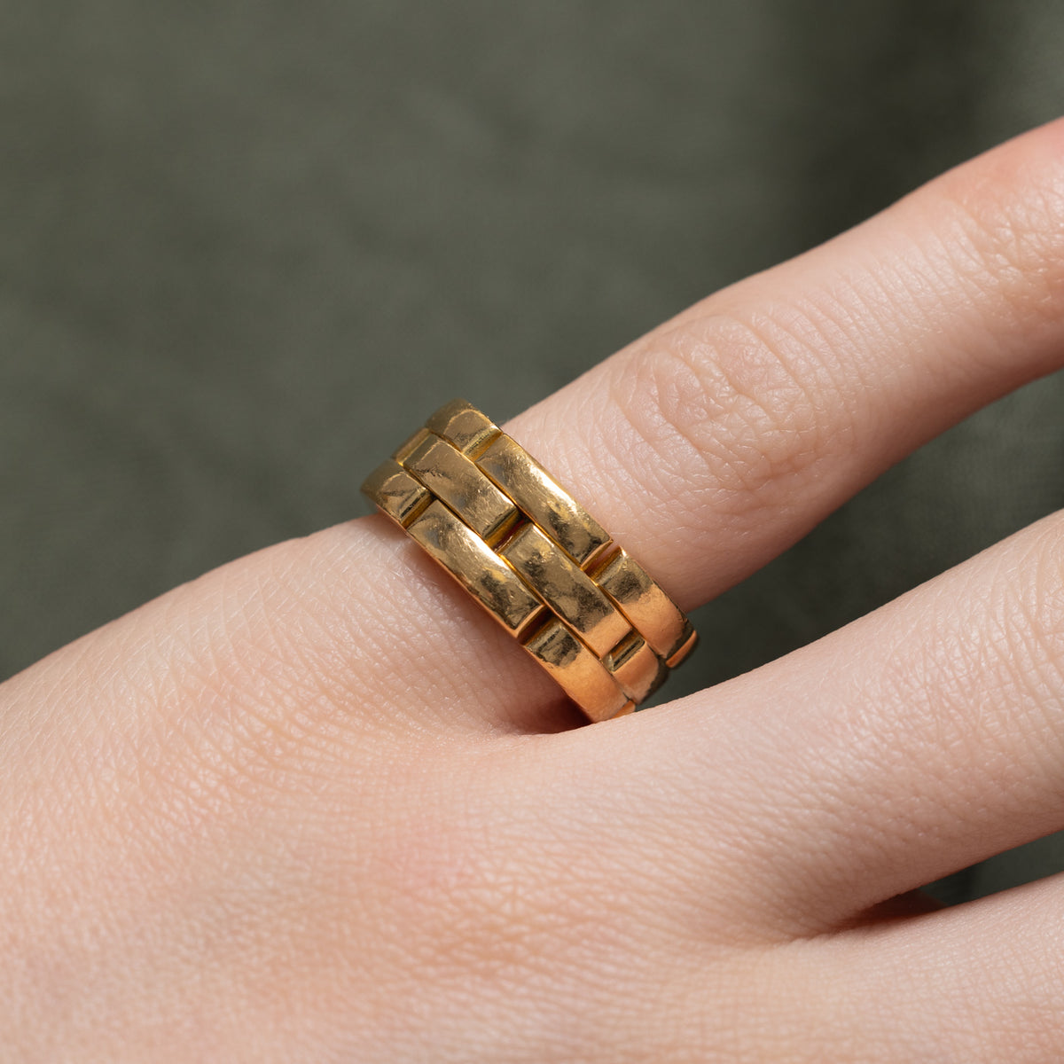 'Cartier' Mallion Panthére Triple Row Yellow Gold Ring | 7.9mm | SZ 5