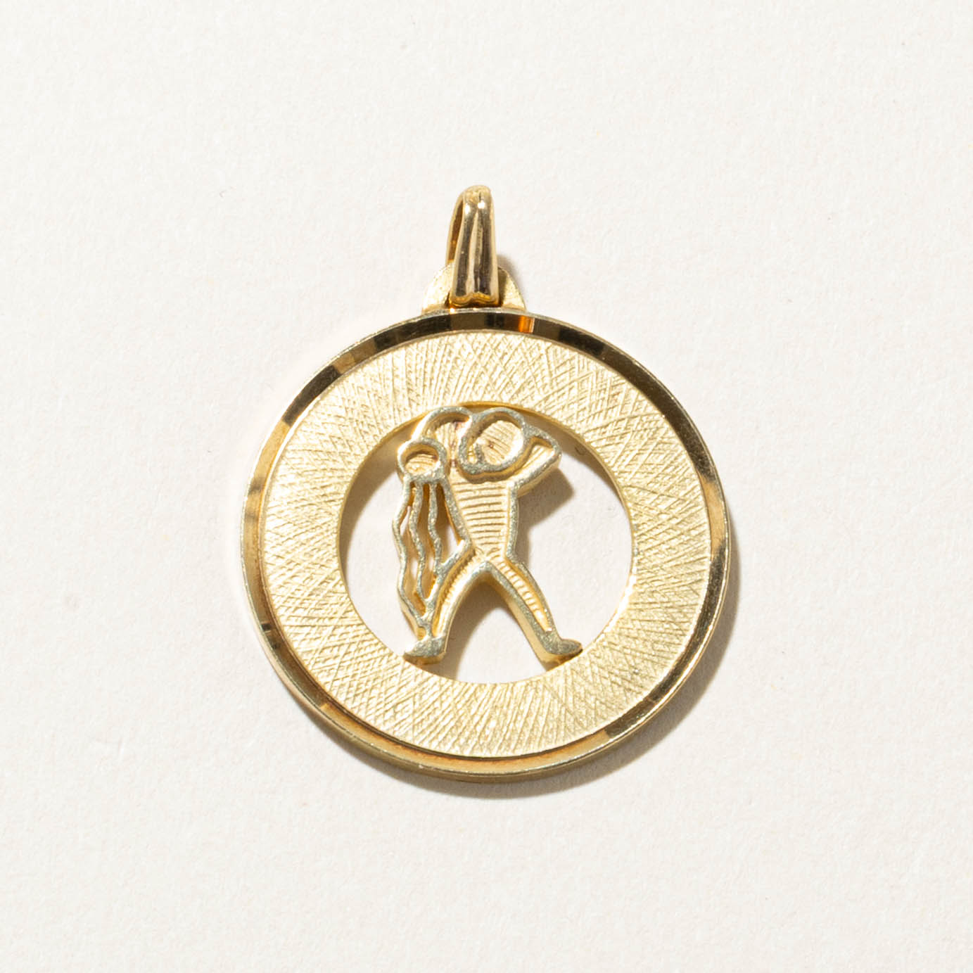 14k Aquarius Zodiac Pendant