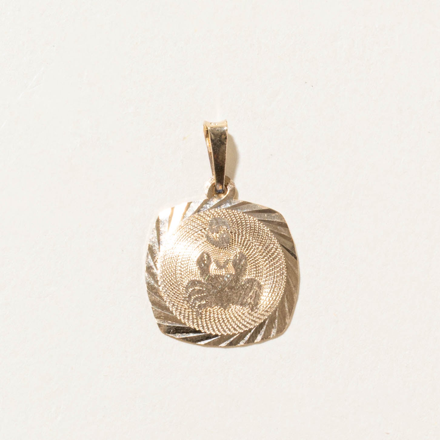 10k Cancer Zodiac Pendant