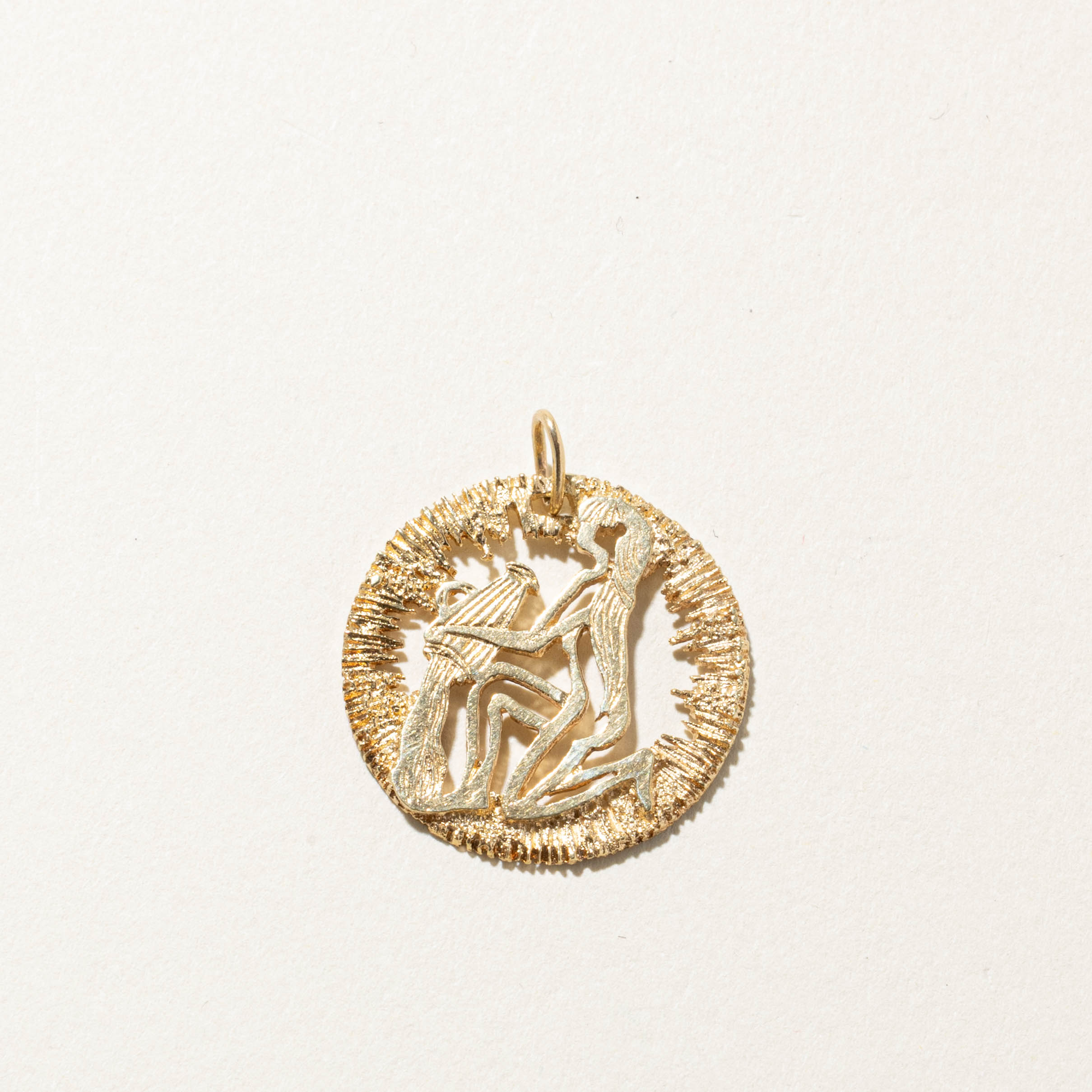 14k Aquarius Zodiac Pendant