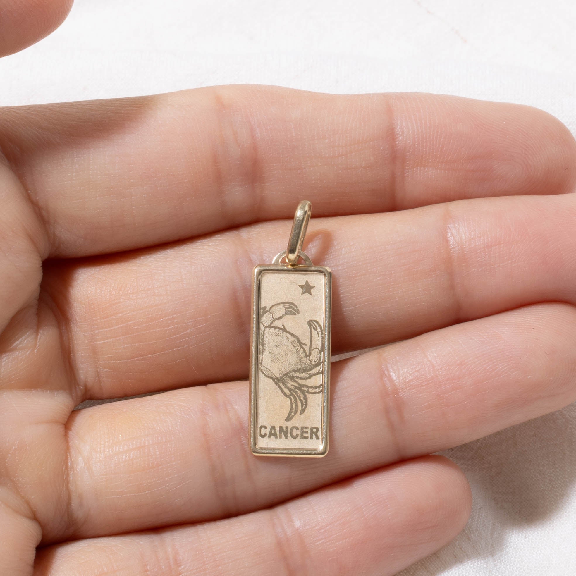 10k Cancer Zodiac Pendant