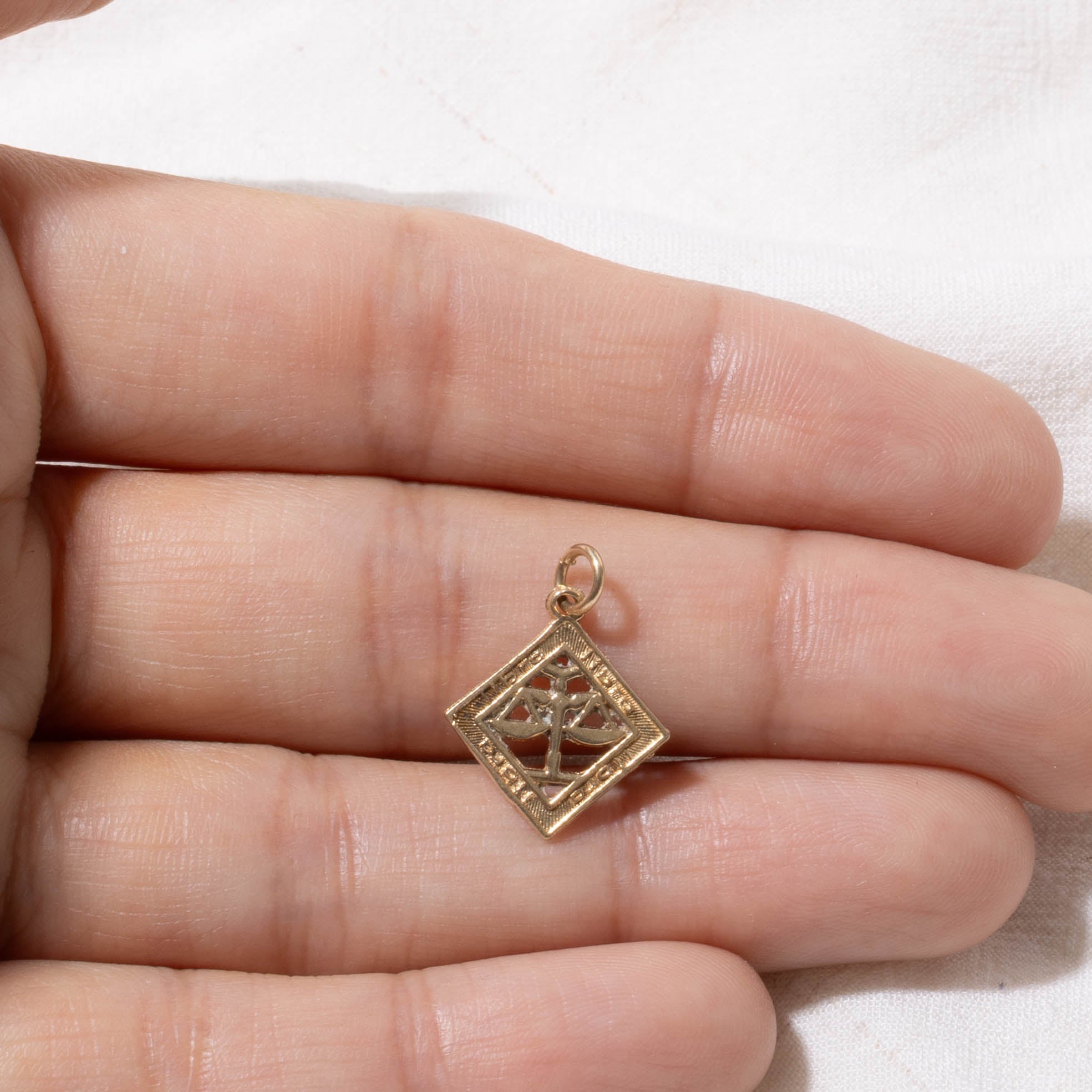10k Libra Zodiac Charm
