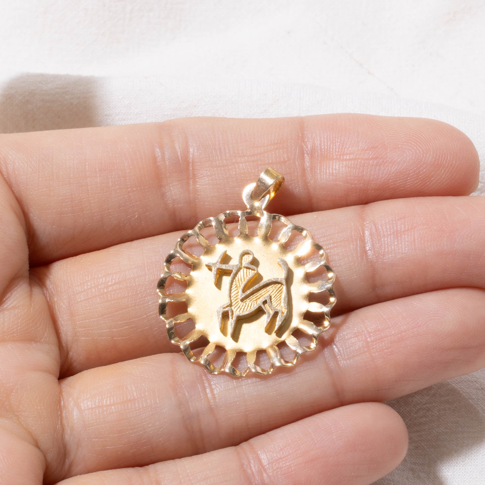 10k Saggitarius Zodiac Pendant