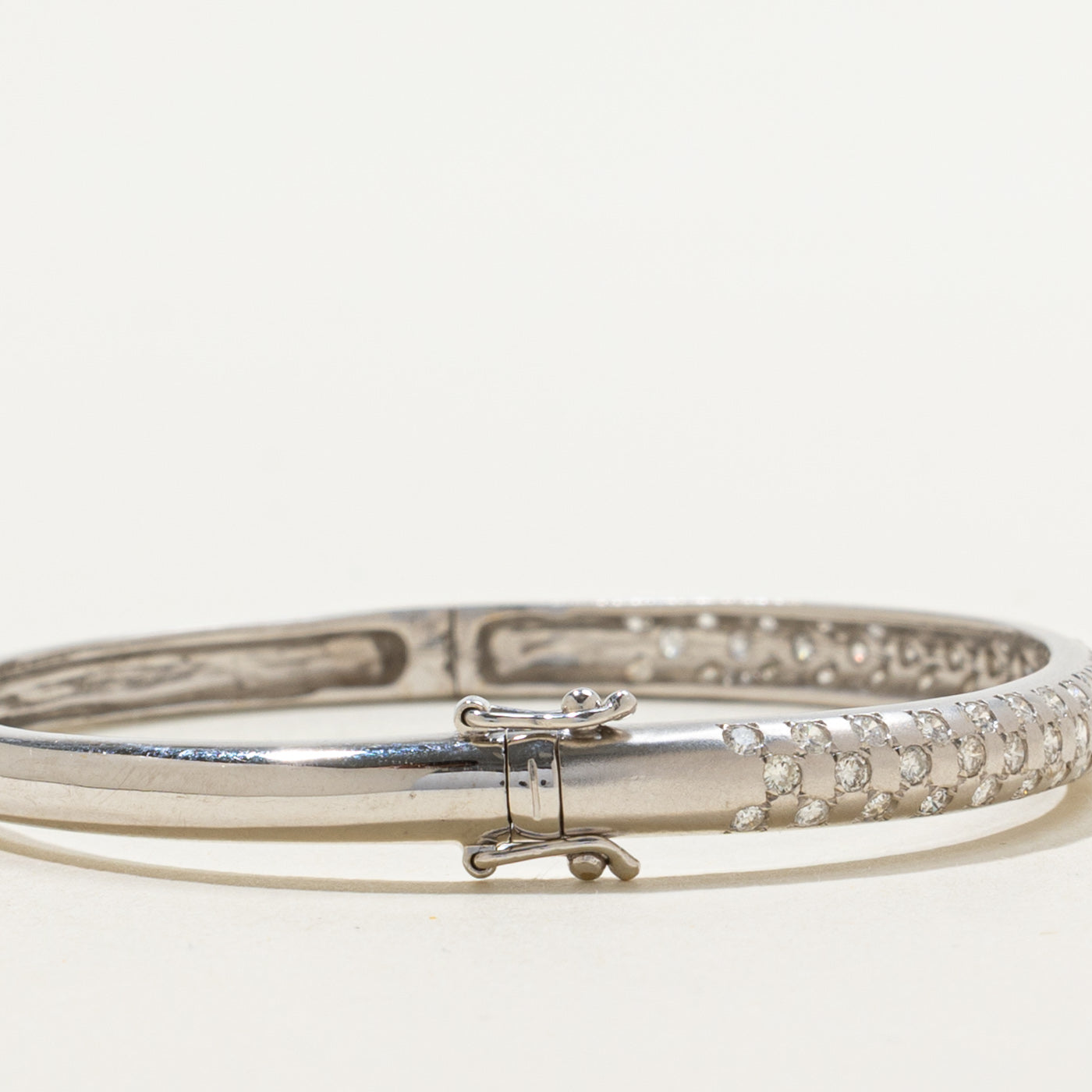 Flush Set Diamond Bangle Bracelet | 0.80ctw | 7"