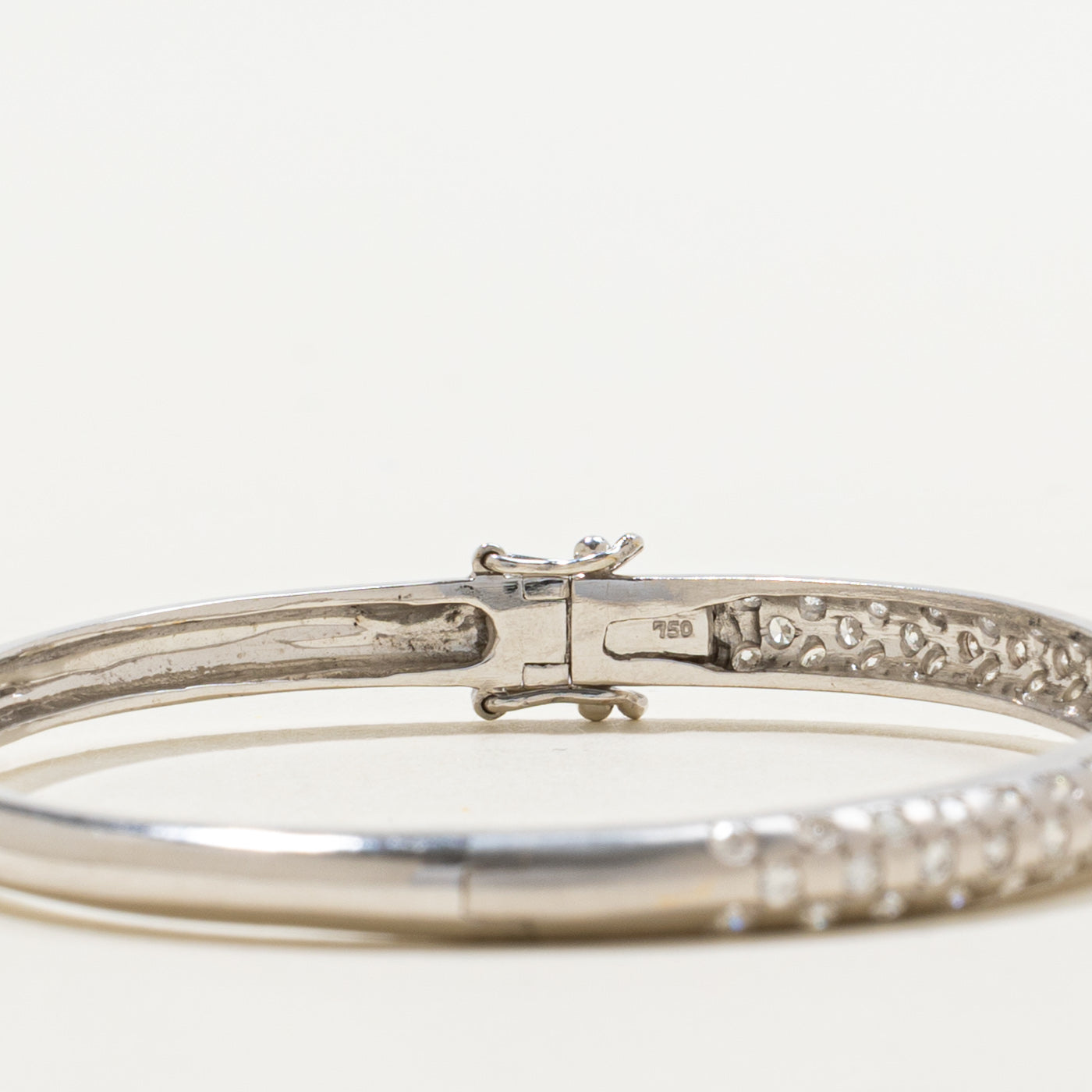Flush Set Diamond Bangle Bracelet | 0.80ctw | 7"