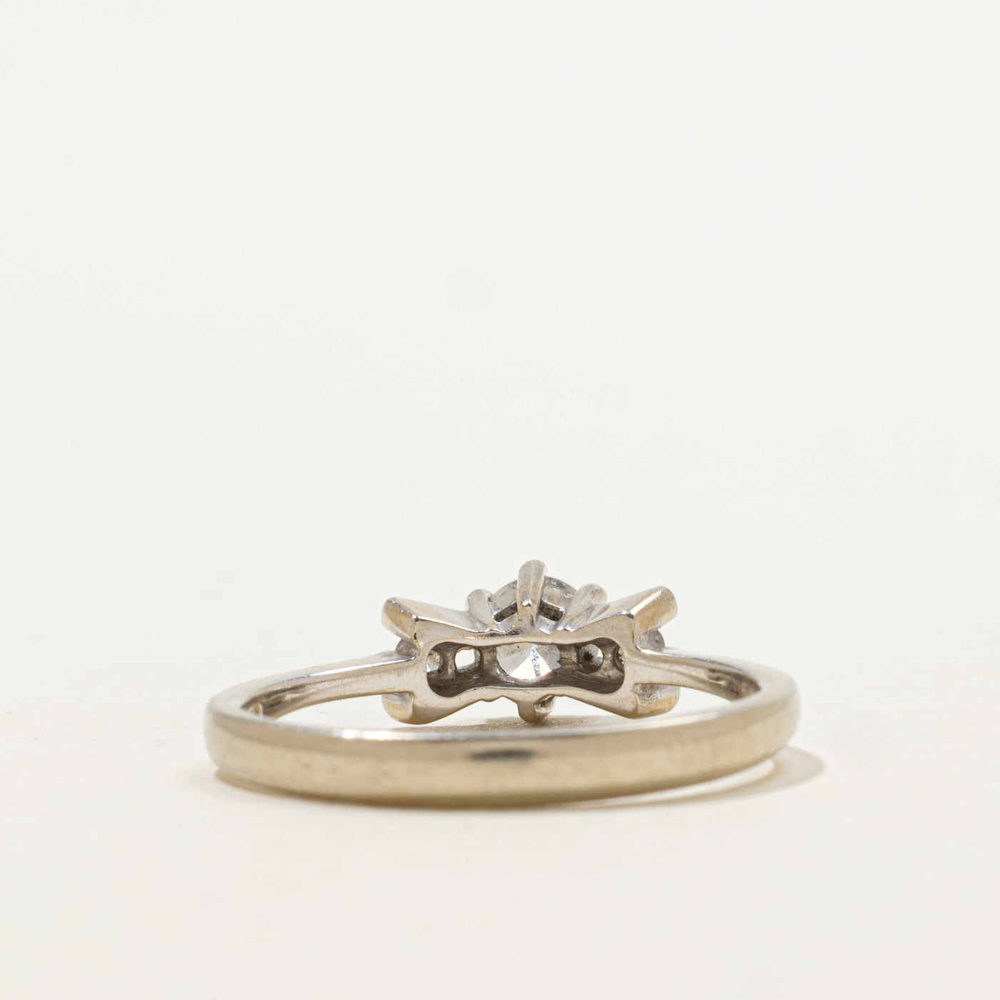 Diamond Accented Bow Ring | 0.27ctw | SZ 6.25