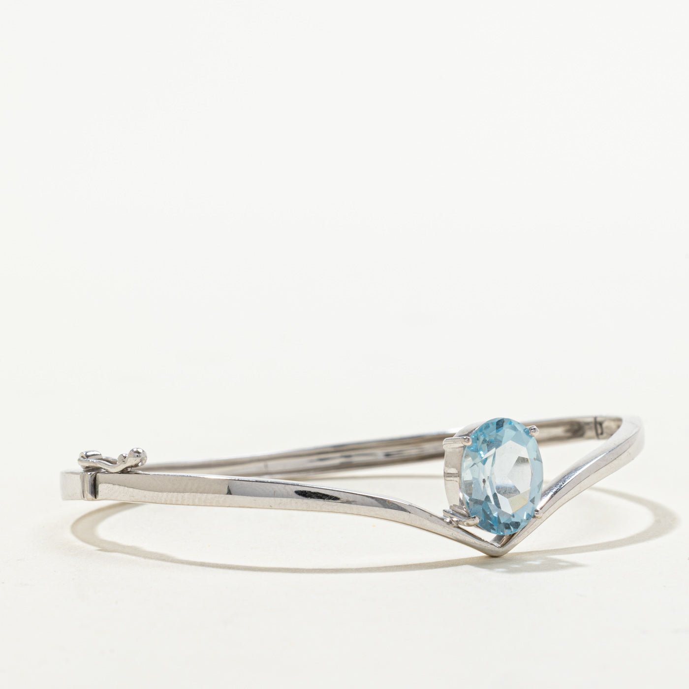 Blue Topaz Chevron Bangle Bracelet | 2.70ct | 6.25"
