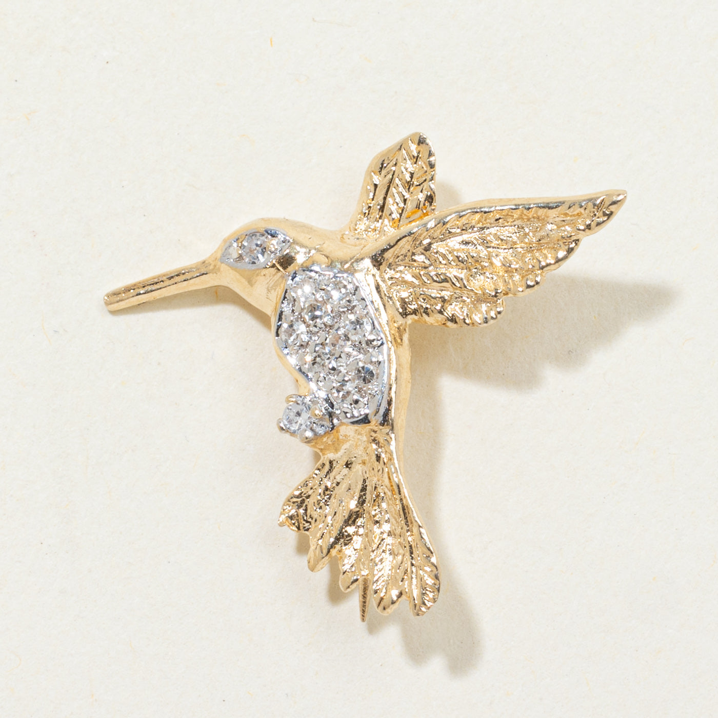 Diamond Hummingbird Brooch | 0.065ctw