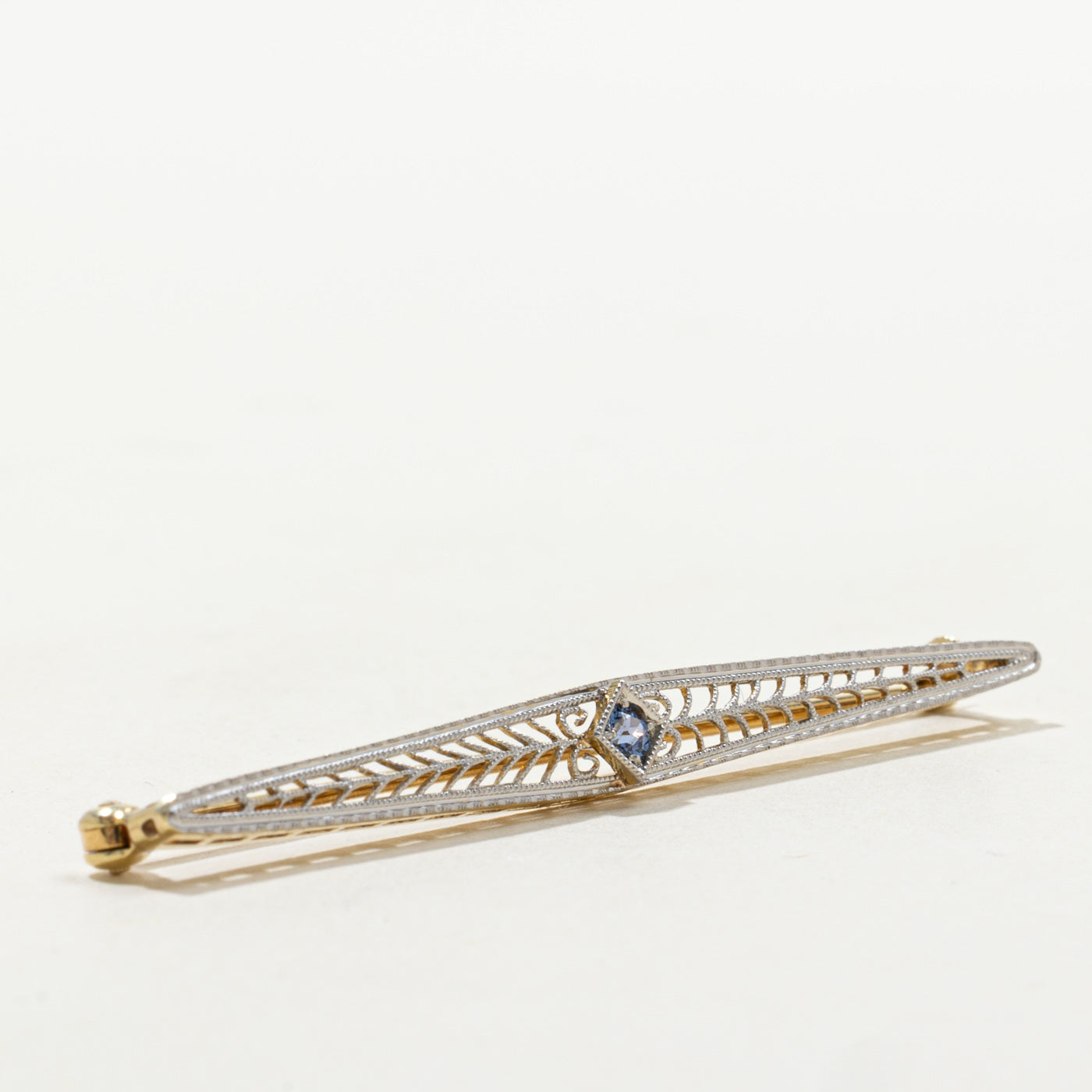 Early Art Deco Sapphire Filigree Brooch | 0.05ct
