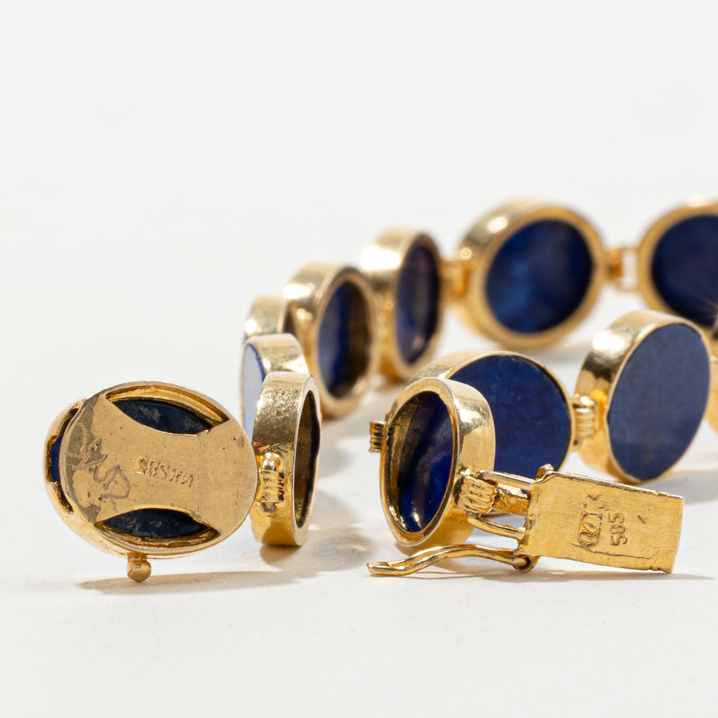 Dyed Lapis Gemstone Bracelet | 14.00ctw | 7"