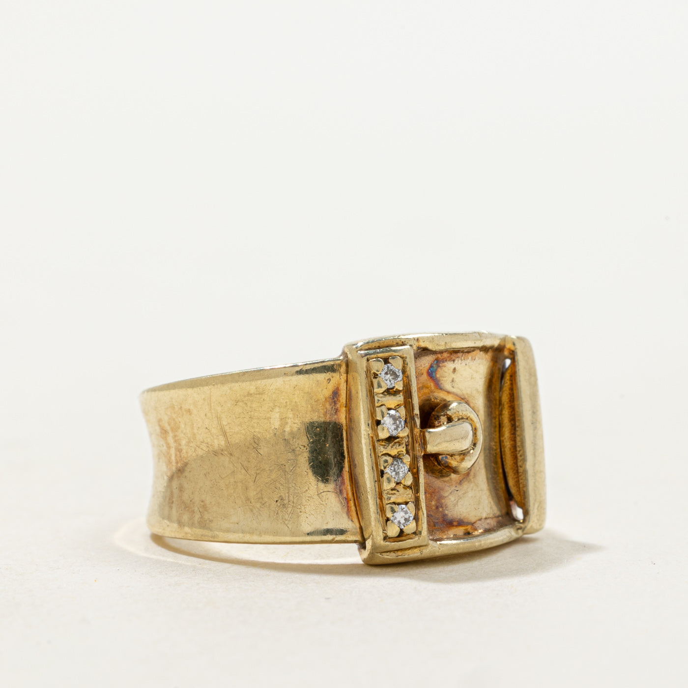 14k Diamond Buckle Ring | 0.02ctw | SZ 6.25