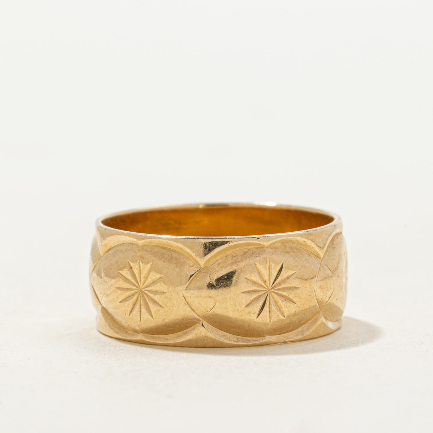 'Birks' 14k Yellow Gold Star Engraved Cigar Band | 8mm | SZ 6.5