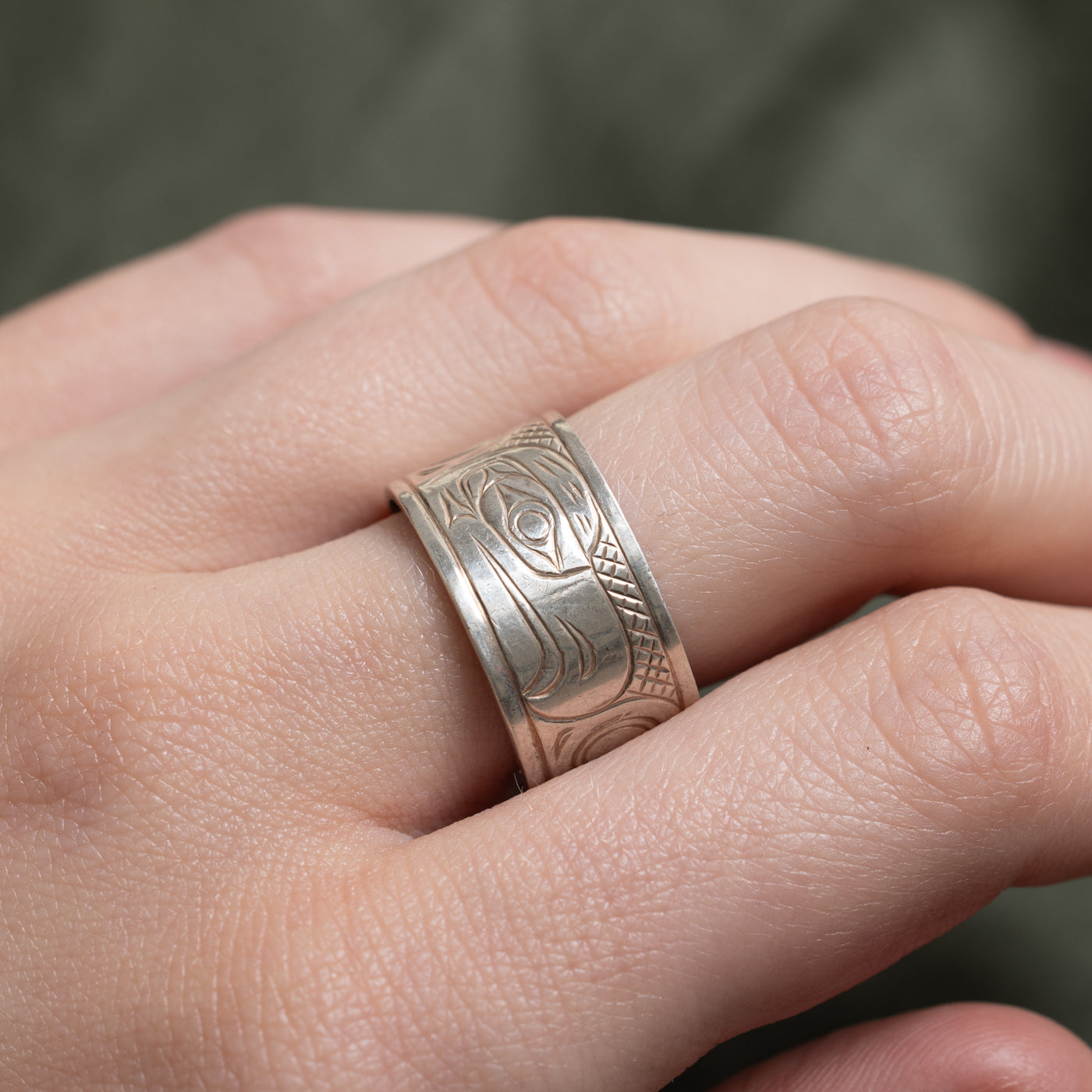 'M.B.' Sterling Silver Indigenous Engraved Band | SZ 8.75