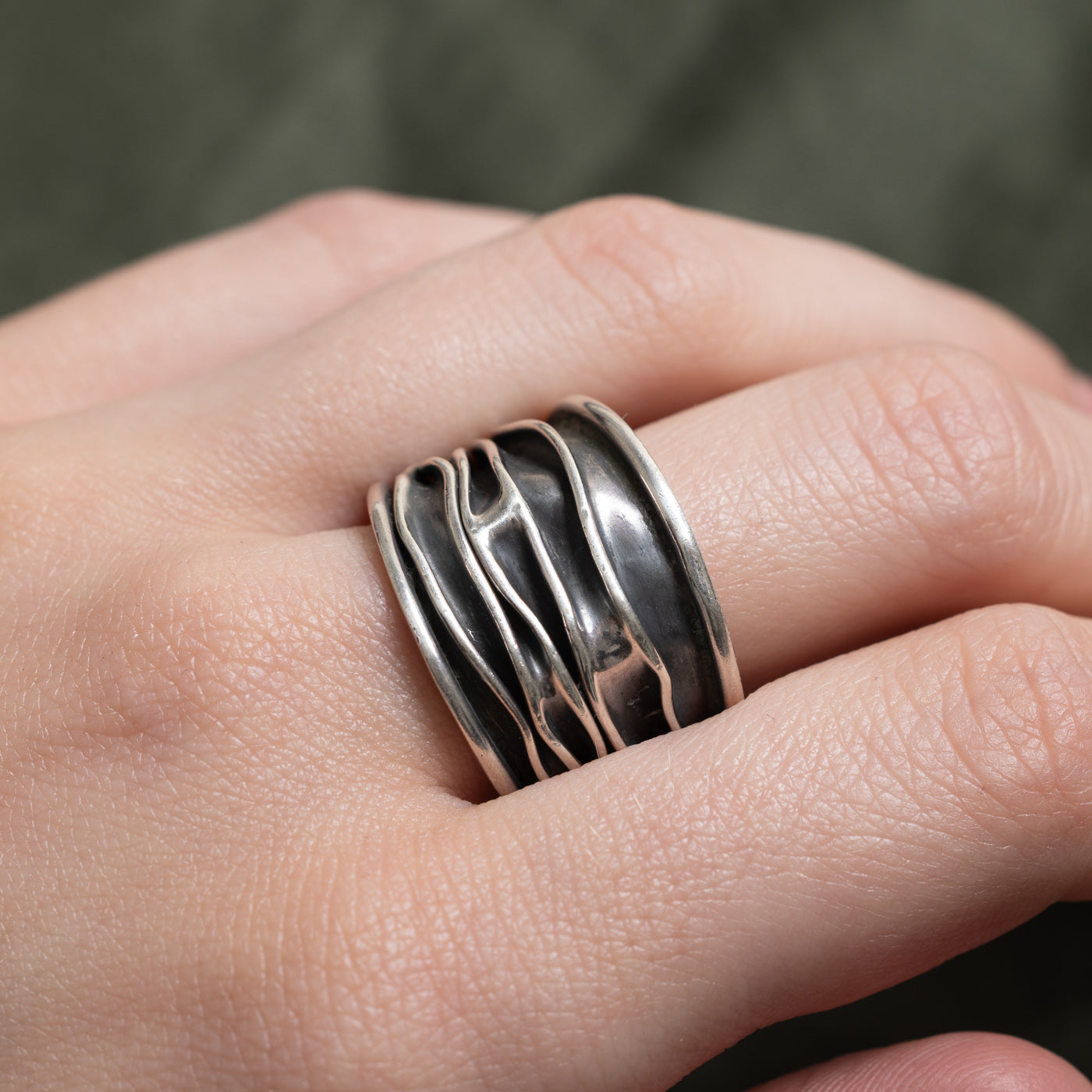 Sterling Silver Wavy Abstract Band | SZ 10