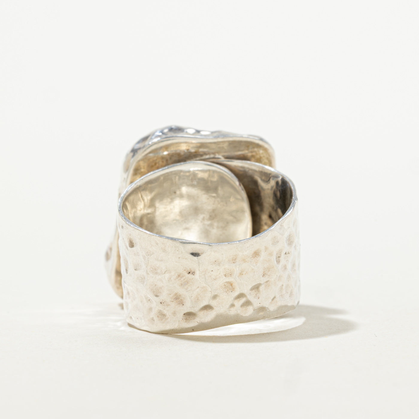 Sterling Silver Baroque Pearl Hammered Ring | SZ 7.5