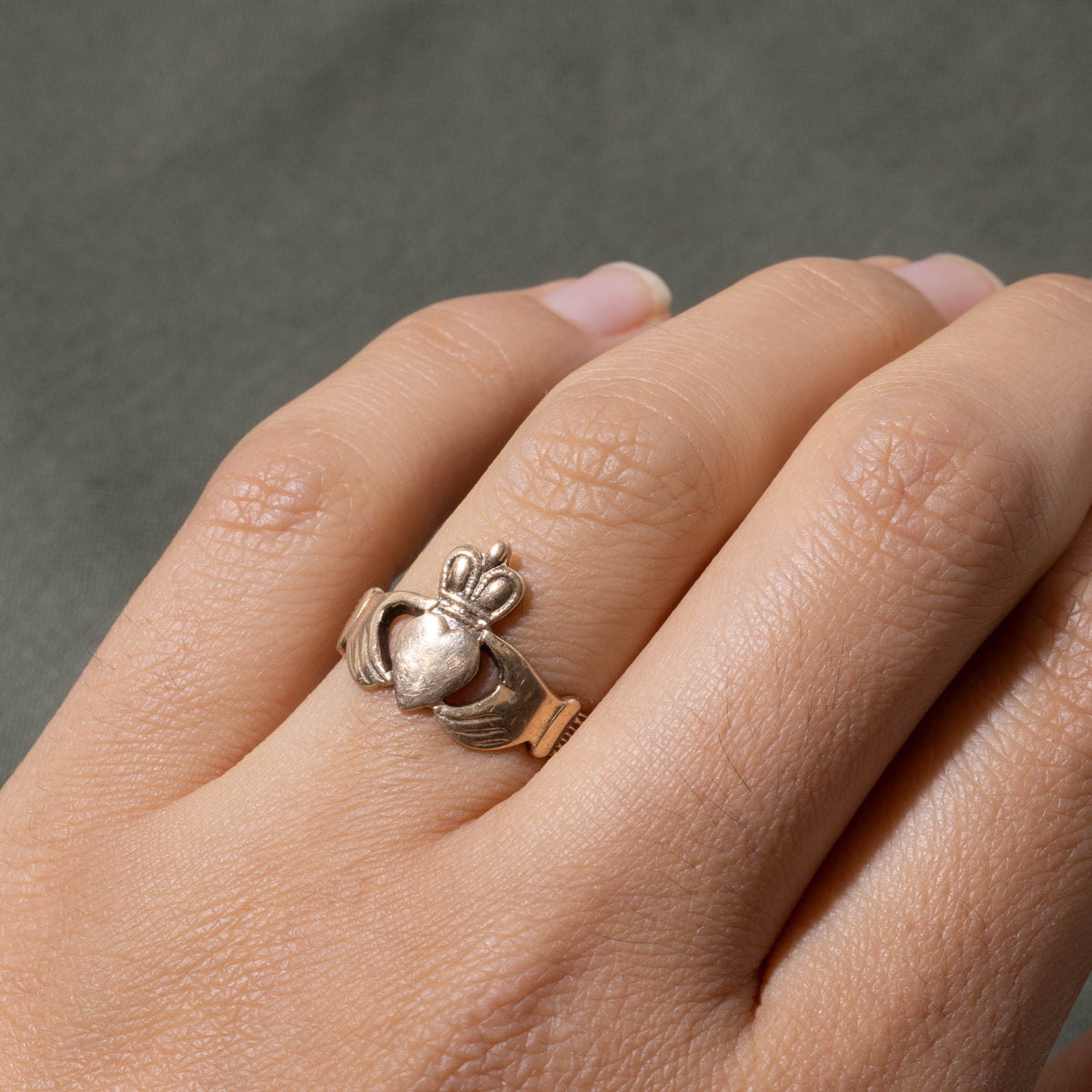 1975 Dublin Yellow Gold Claddagh Ring | SZ 7