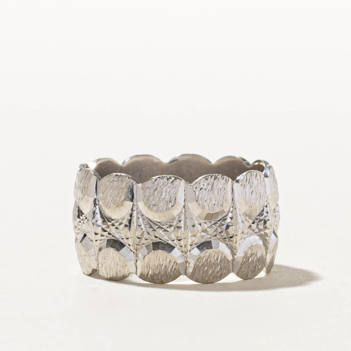 1973 London White Gold Nuggety Band | 10.4mm | SZ 7.25