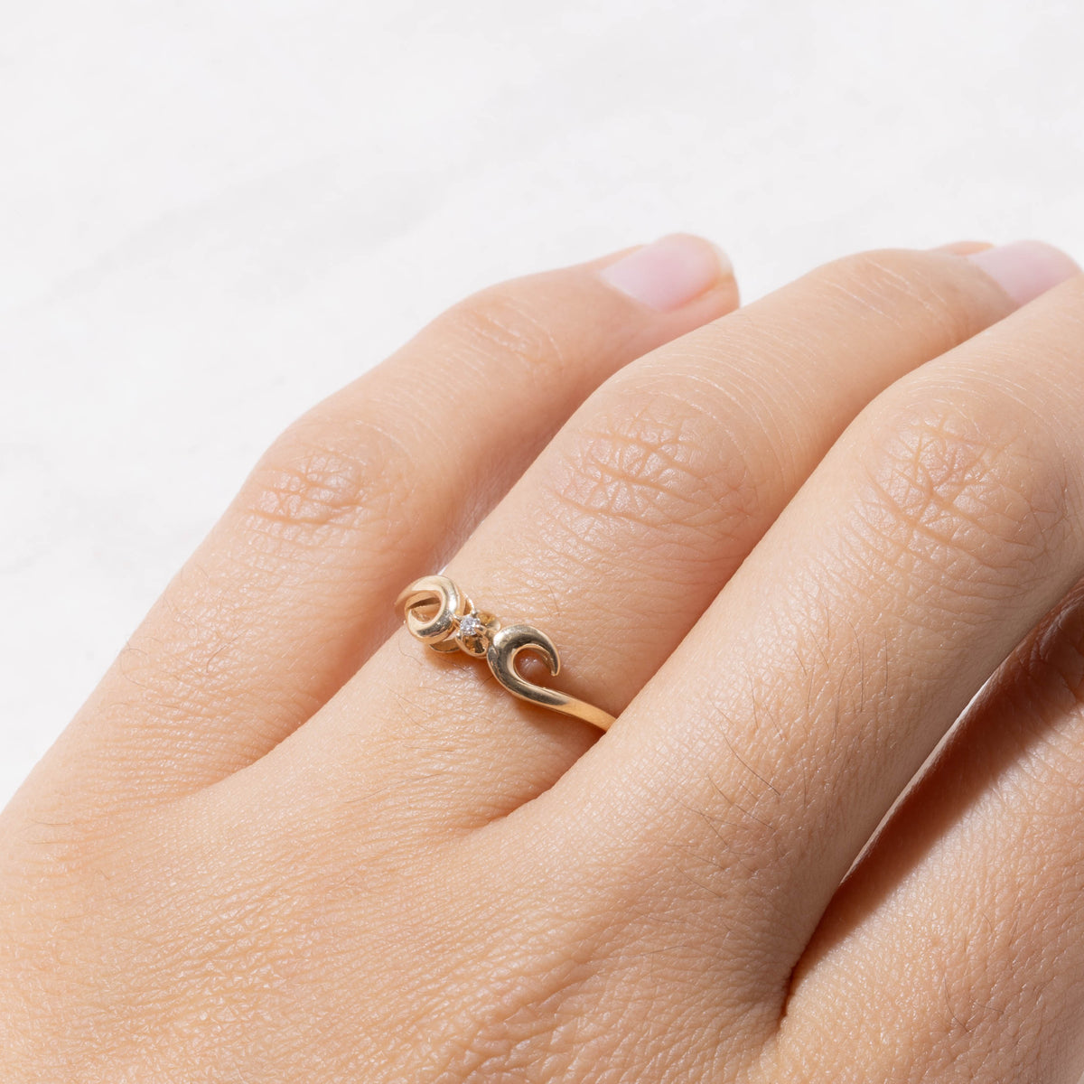 10k Single Diamond Scrollwork Bypass Ring | SZ 6.25