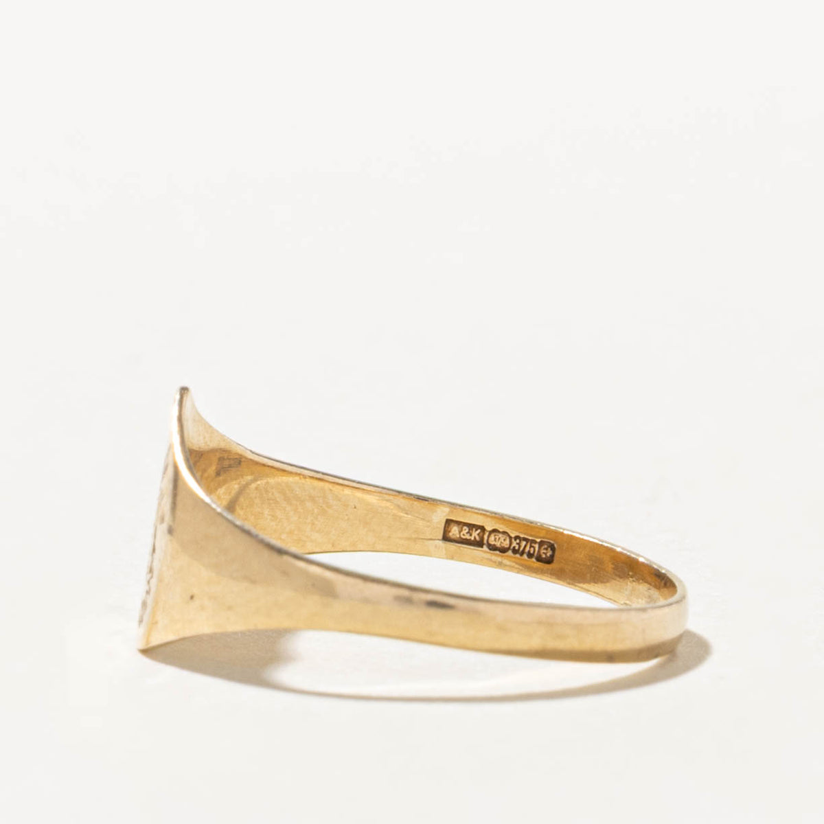 Birmingham Yellow Gold Heart Signet Ring | SZ 5.5