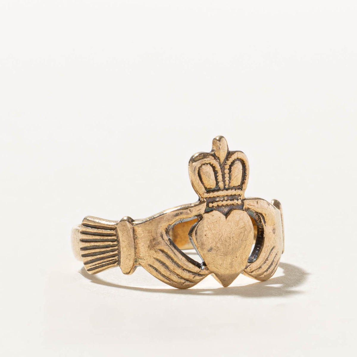 1975 Dublin Yellow Gold Claddagh Ring | SZ 7