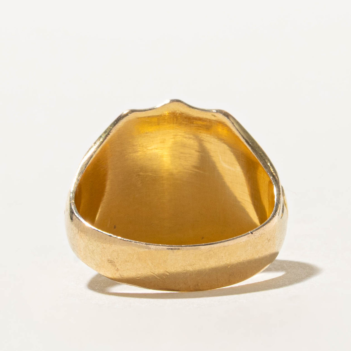 1904 Chester Yellow Gold Initialized Signet Ring | SZ 4.75