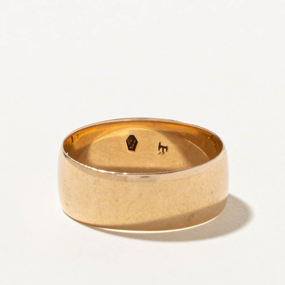 Antique Budapest Yellow Gold Band | 6.6mm | SZ 7