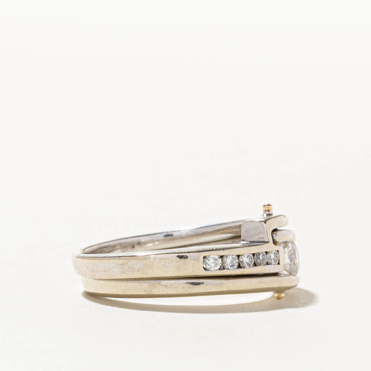 14k Diamond Channel Set Accented Geometric Wedding Ring Set | 0.27ct SI2 G/H, 0.10ctw | SZ 8.25