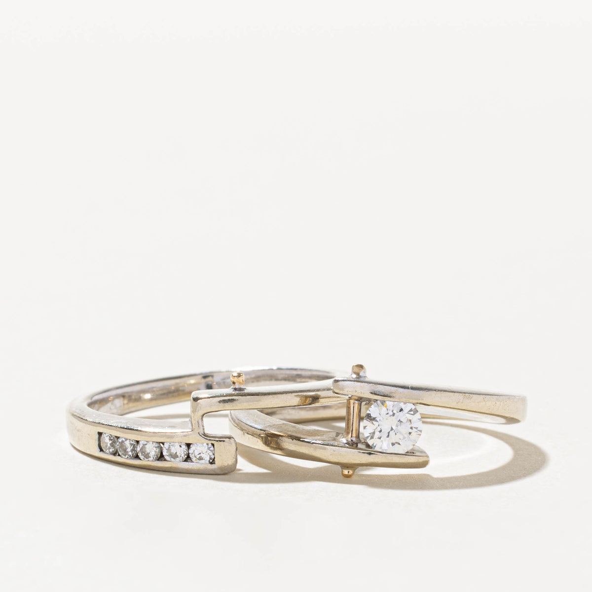 14k Diamond Channel Set Accented Geometric Wedding Ring Set | 0.27ct SI2 G/H, 0.10ctw | SZ 8.25