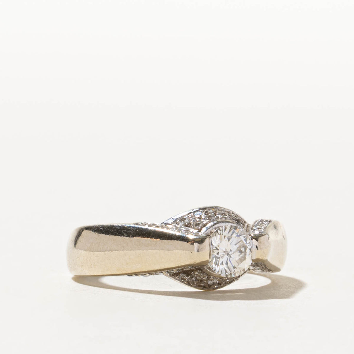 14k Diamond Pave Set Accented Geometric Ring | 0.38ct I2 I, 0.21ctw | SZ 6
