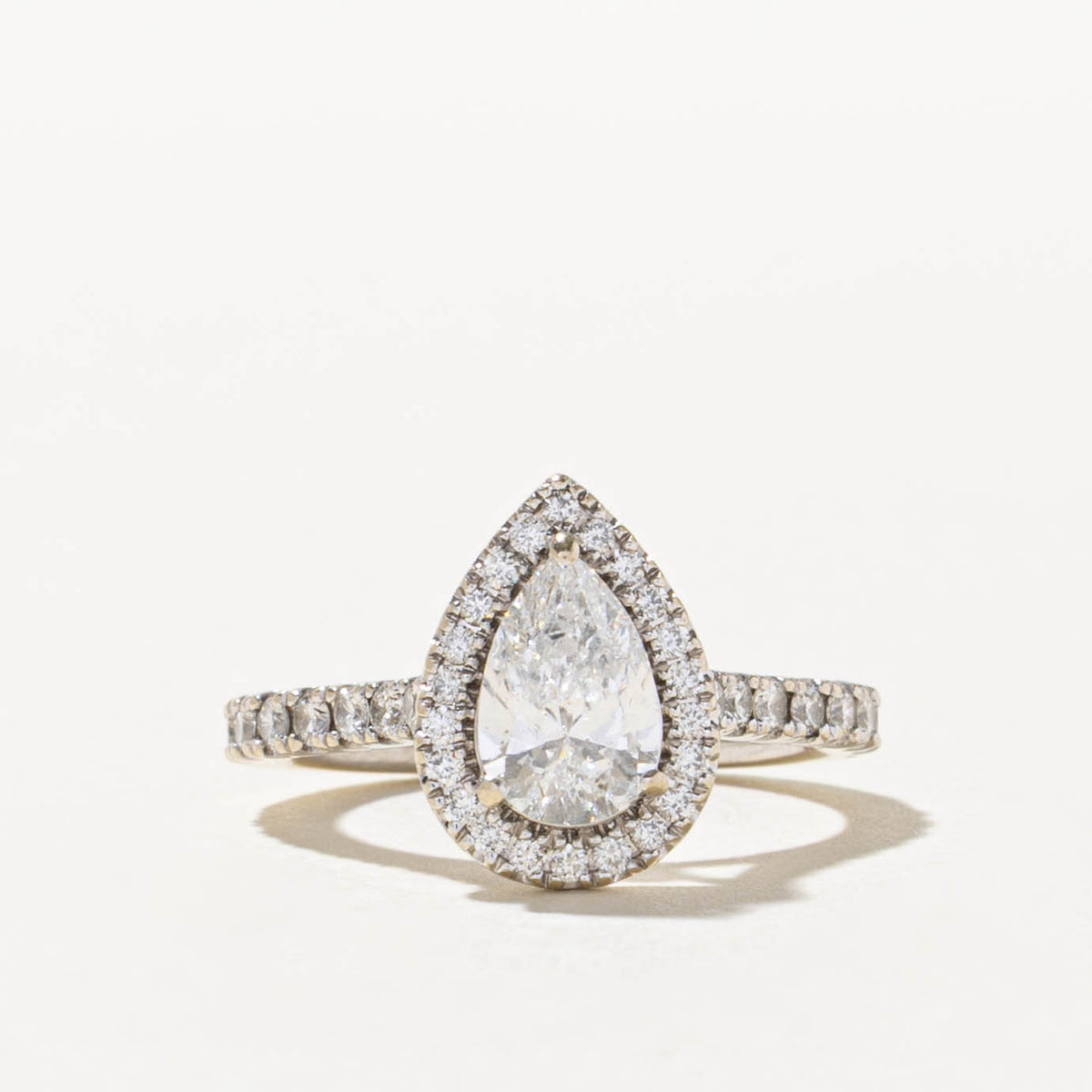 14k Pear Cut Diamond Halo Ring | 0.90ct SI2/I1 H, 0.48ctw | SZ 3.75