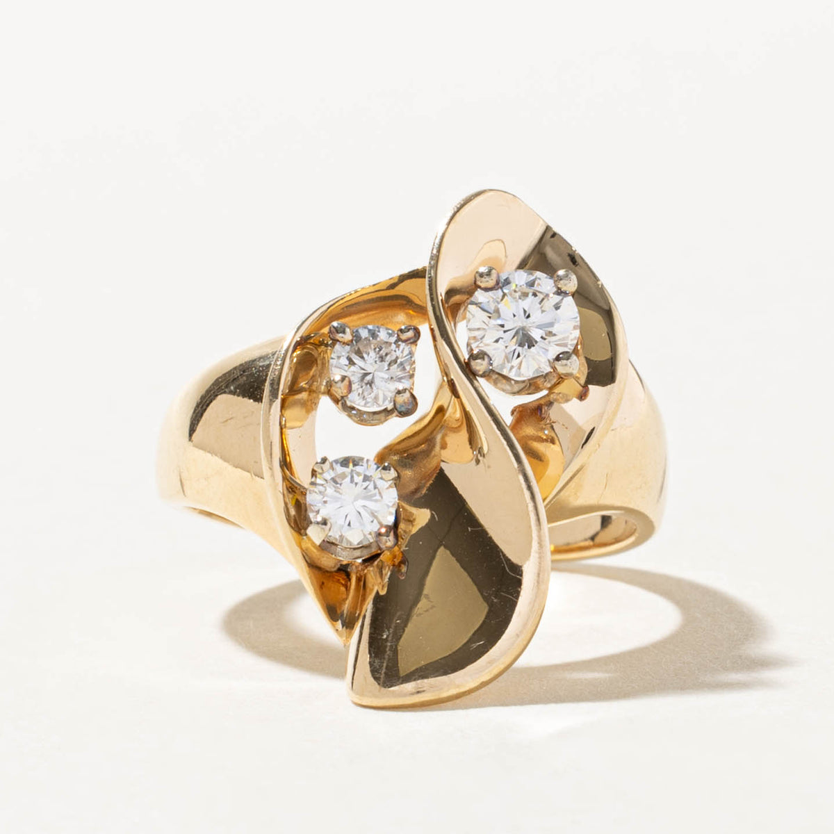 14k Three Stone Diamond Scrollwork Abstract Cocktail Ring | 0.62ctw | SZ 7.75